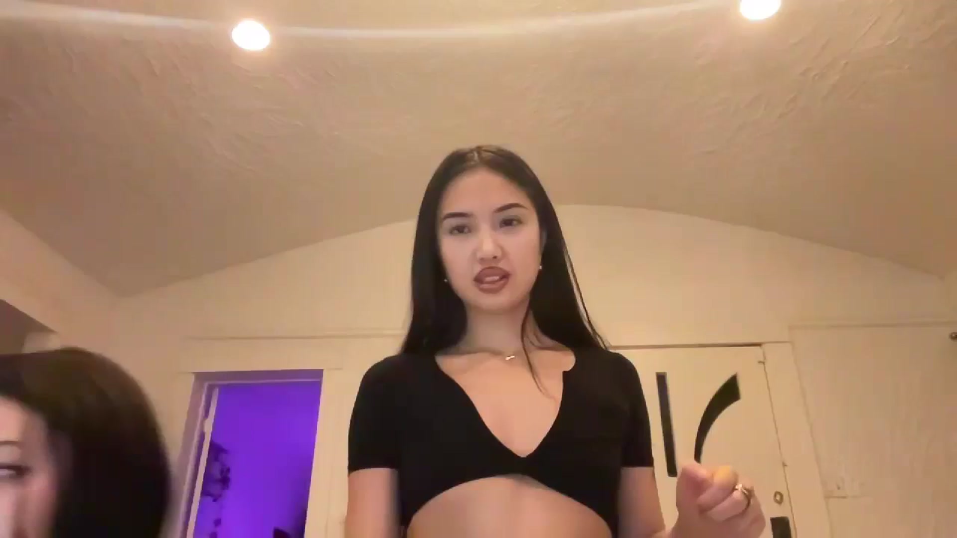 Gallery image thumbnail from Romanlettuce0's myfreecams stream on, 02/01/2024, 09:49 image 19 of 20