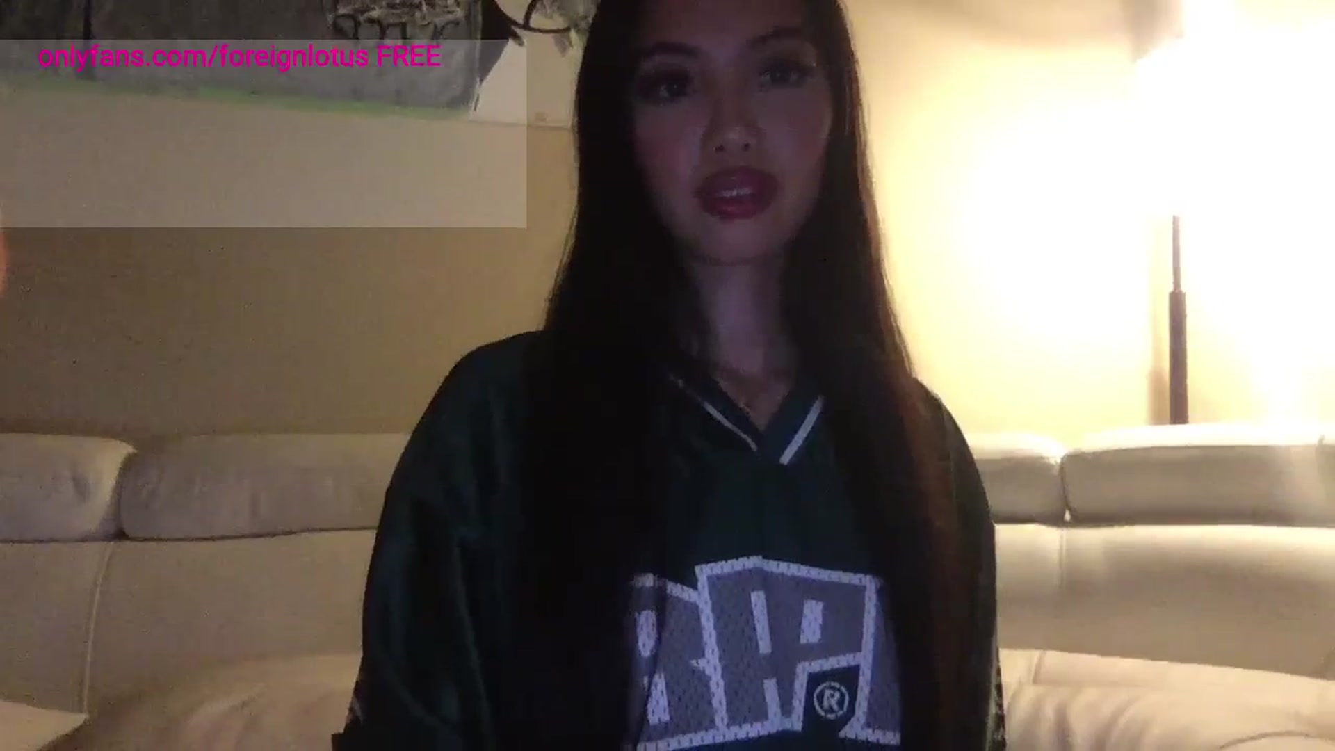 Gallery image thumbnail from Romanlettuce0's myfreecams stream on, 05/10/2024, 05:33 image 8 of 20
