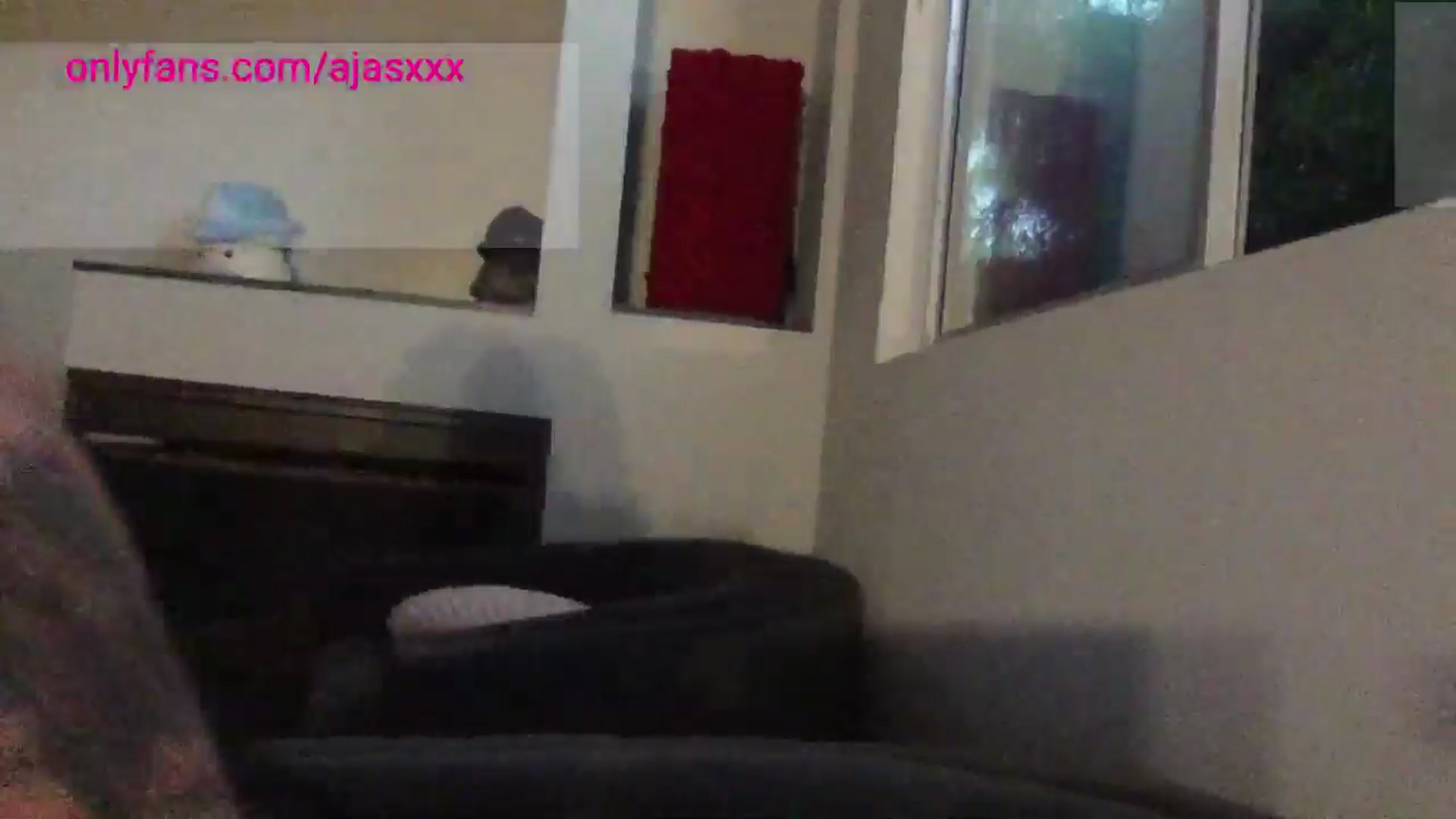 Gallery image thumbnail from Romanlettuce0's myfreecams stream on, 08/22/2024, 03:02 image 2 of 20