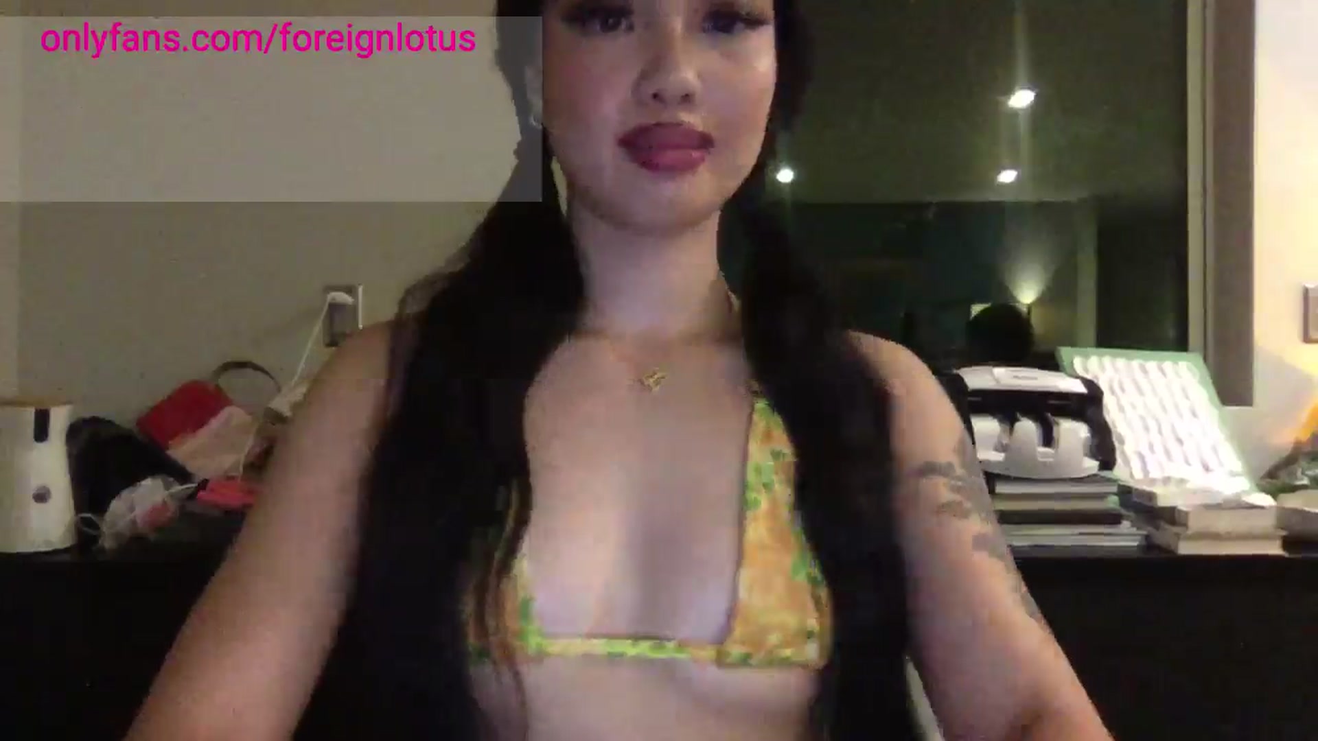 Gallery image thumbnail from Romanlettuce0's myfreecams stream on, 09/08/2024, 06:24 image 19 of 20