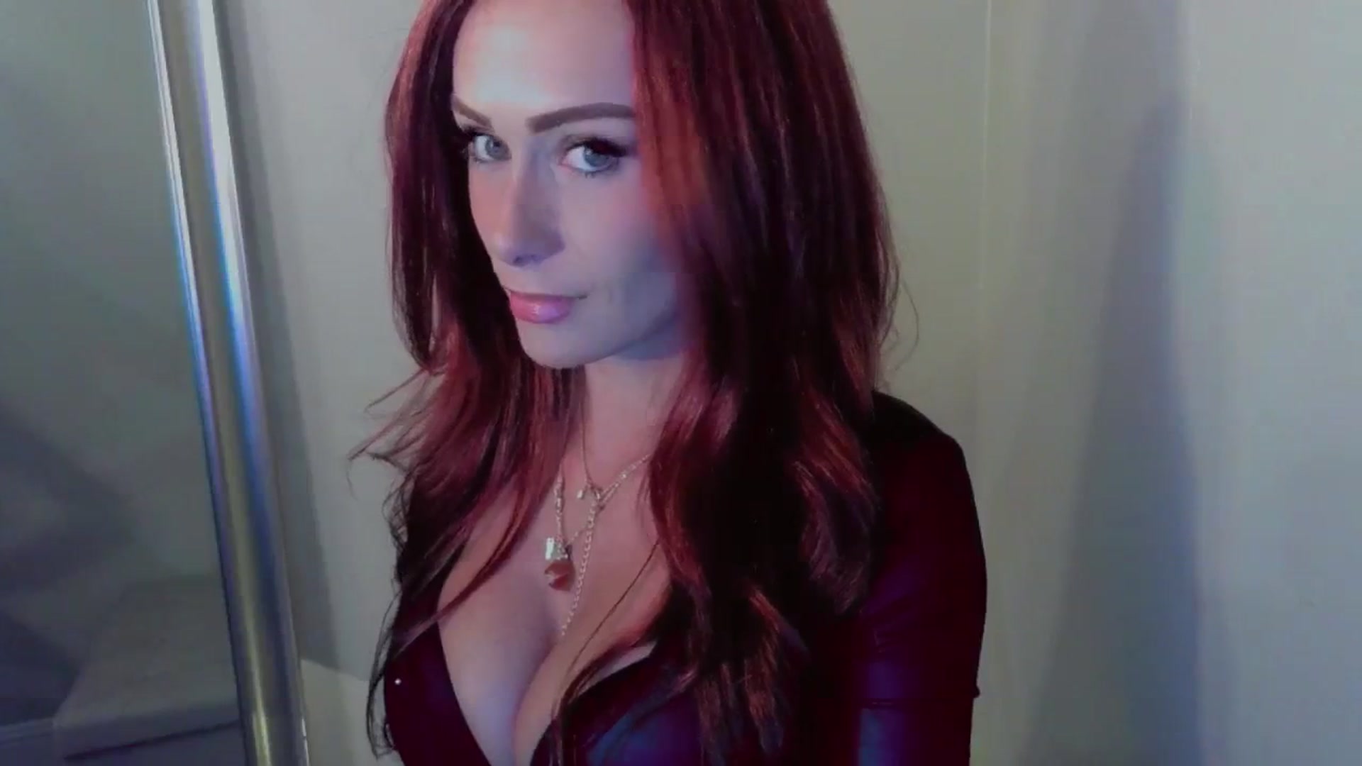 Gallery image thumbnail from Romanoff_'s myfreecams stream on, 10/05/2024, 22:00 image 2 of 20