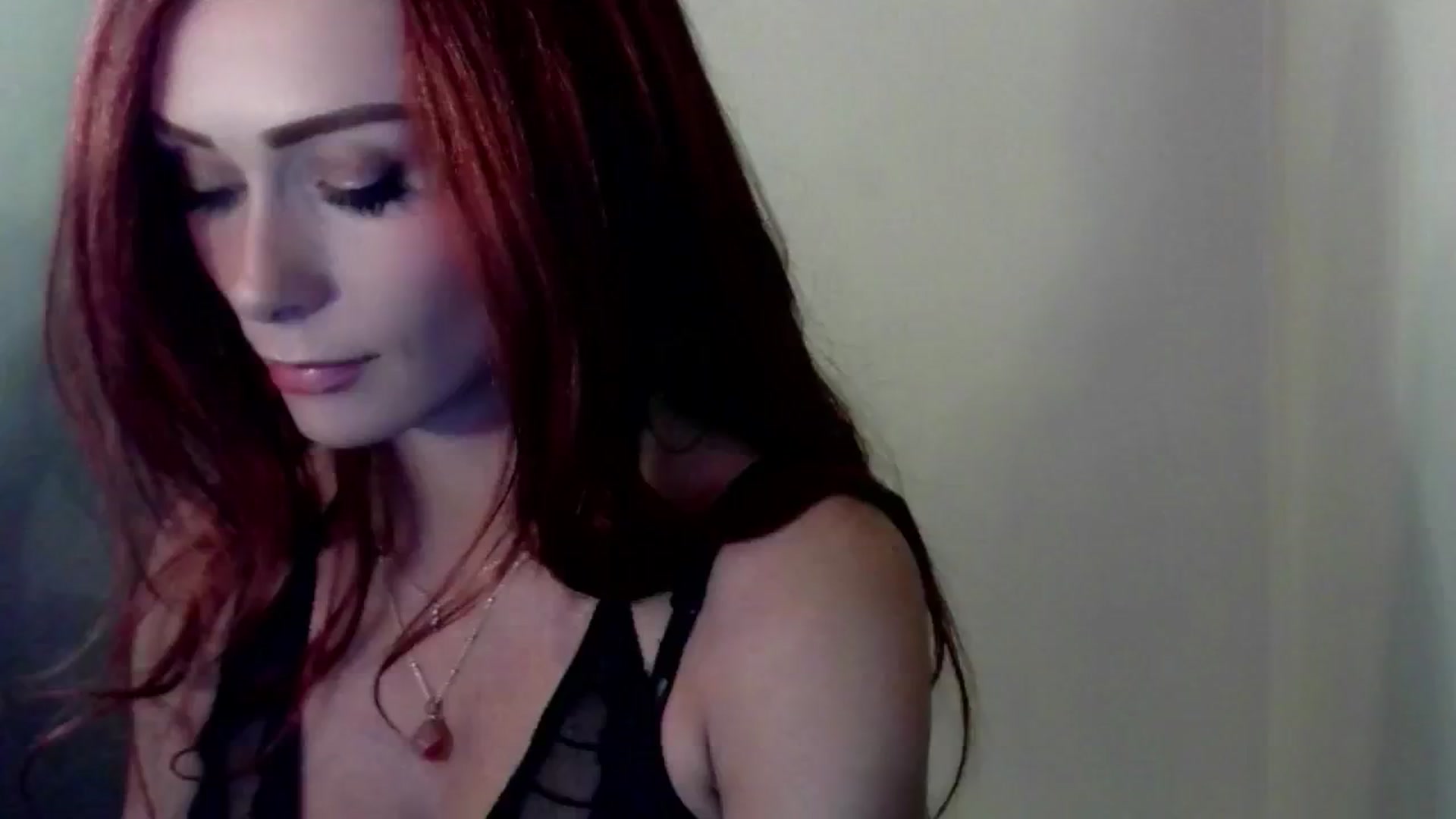 Gallery image thumbnail from Romanoff_'s myfreecams stream on, 10/05/2024, 23:24 image 13 of 20