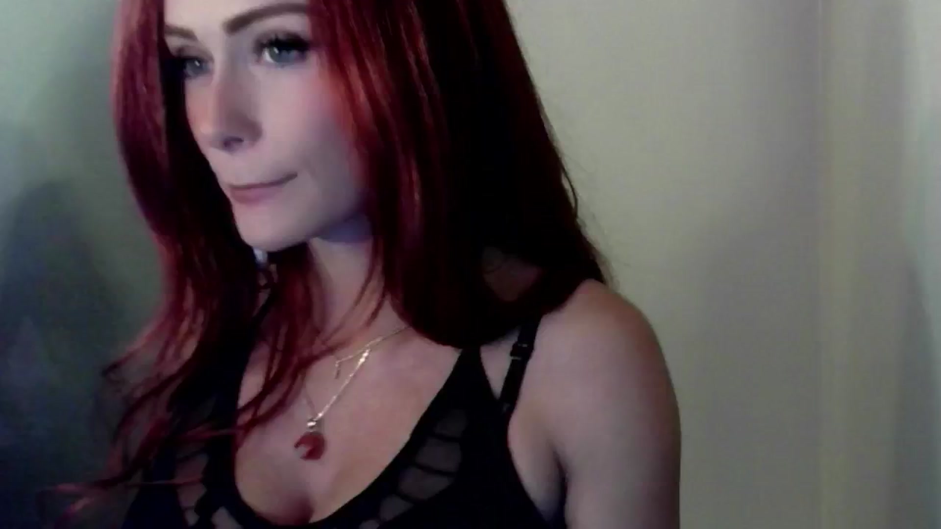 Gallery image thumbnail from Romanoff_'s myfreecams stream on, 10/05/2024, 23:24 image 18 of 20