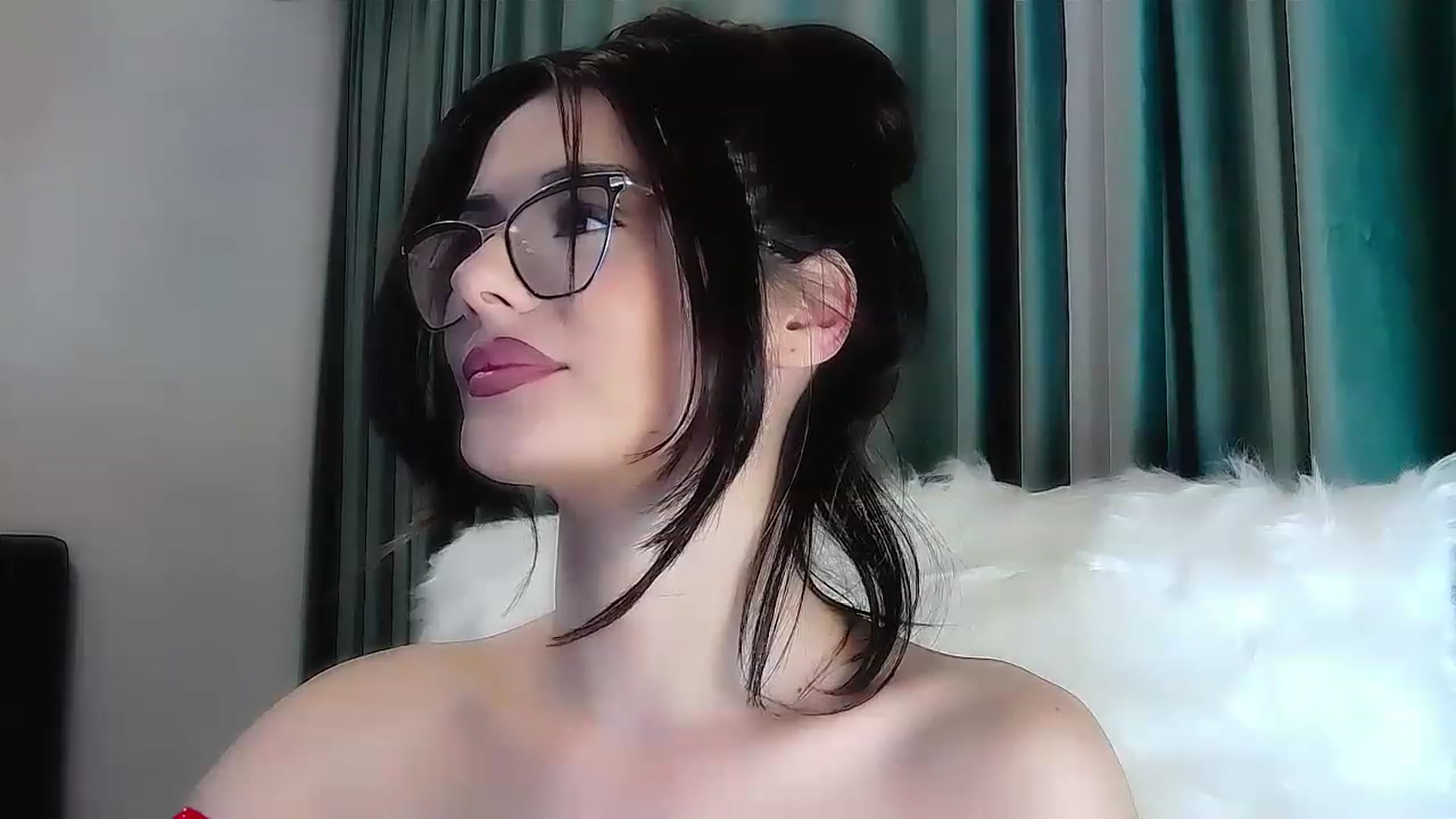 Gallery image thumbnail from RomanticNymph's myfreecams stream on, 02/21/2023, 24:32 image 20 of 20