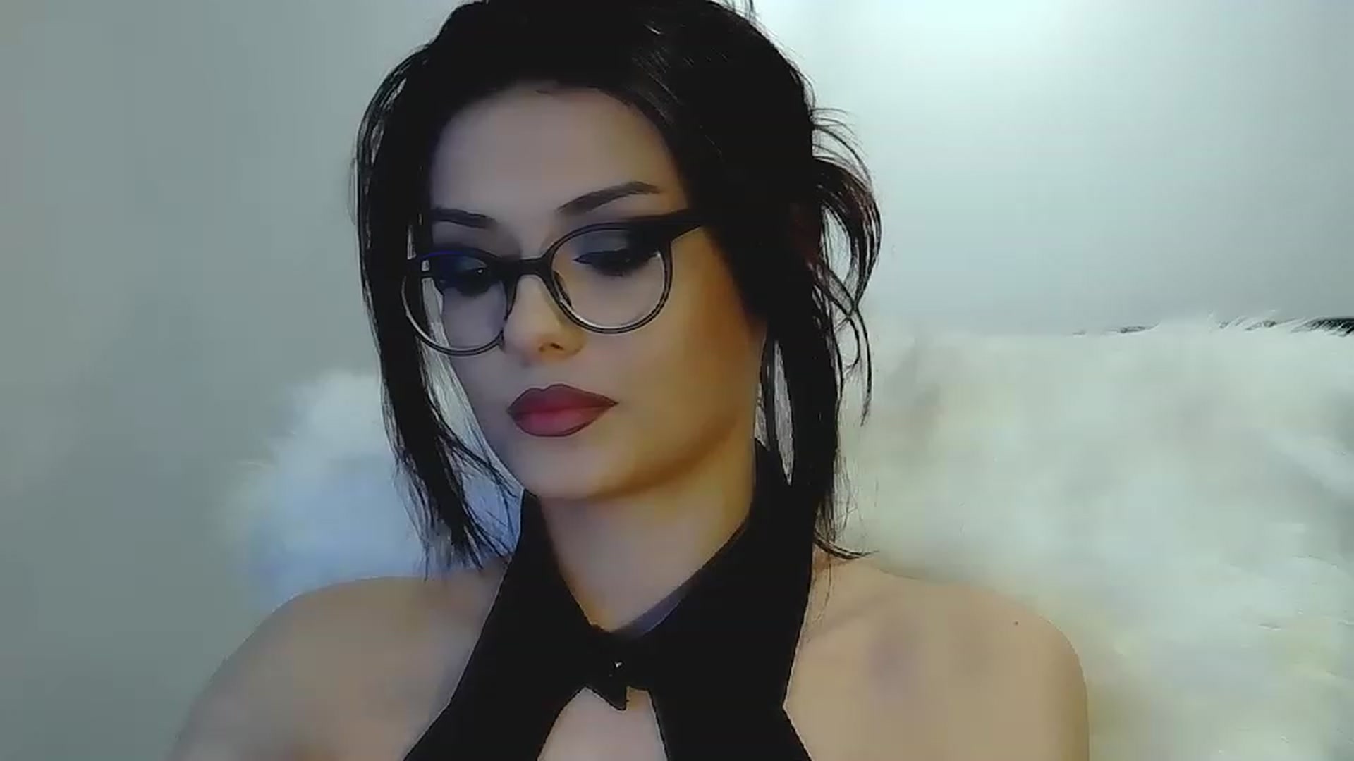 Gallery image thumbnail from RomanticNymph's myfreecams stream on, 04/05/2023, 23:13 image 19 of 20