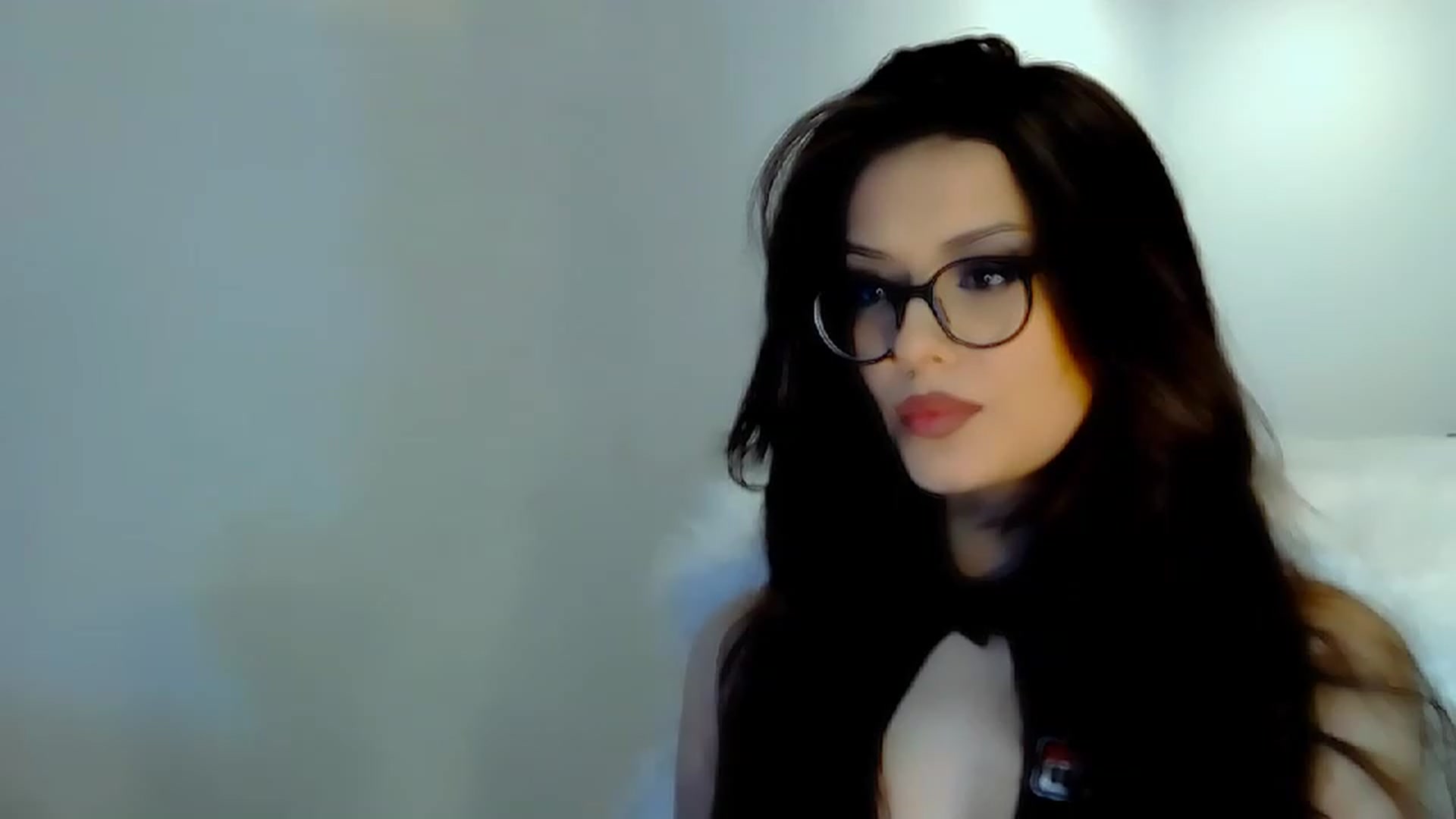 Gallery image thumbnail from RomanticNymph's myfreecams stream on, 04/05/2023, 23:13 image 17 of 20