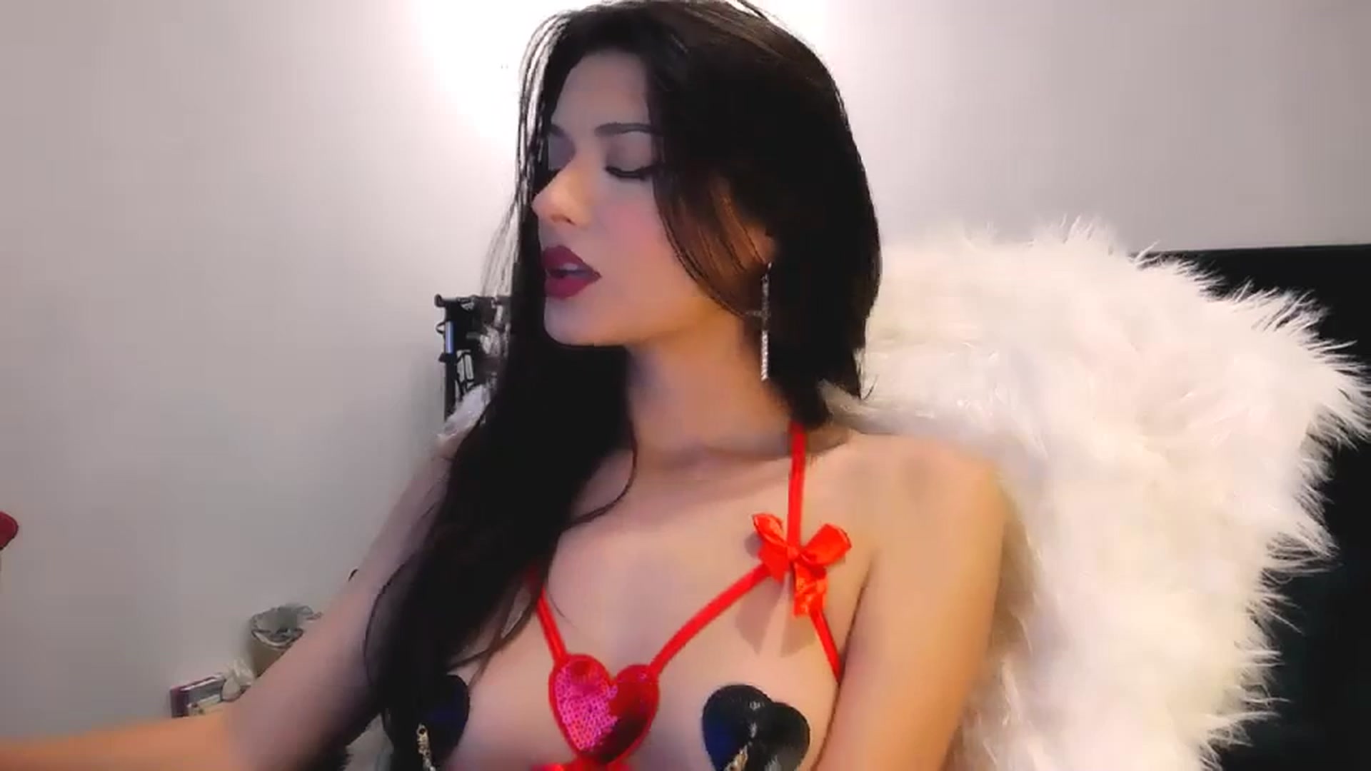 Gallery image thumbnail from RomanticNymph's myfreecams stream on, 09/12/2023, 24:01 image 7 of 20
