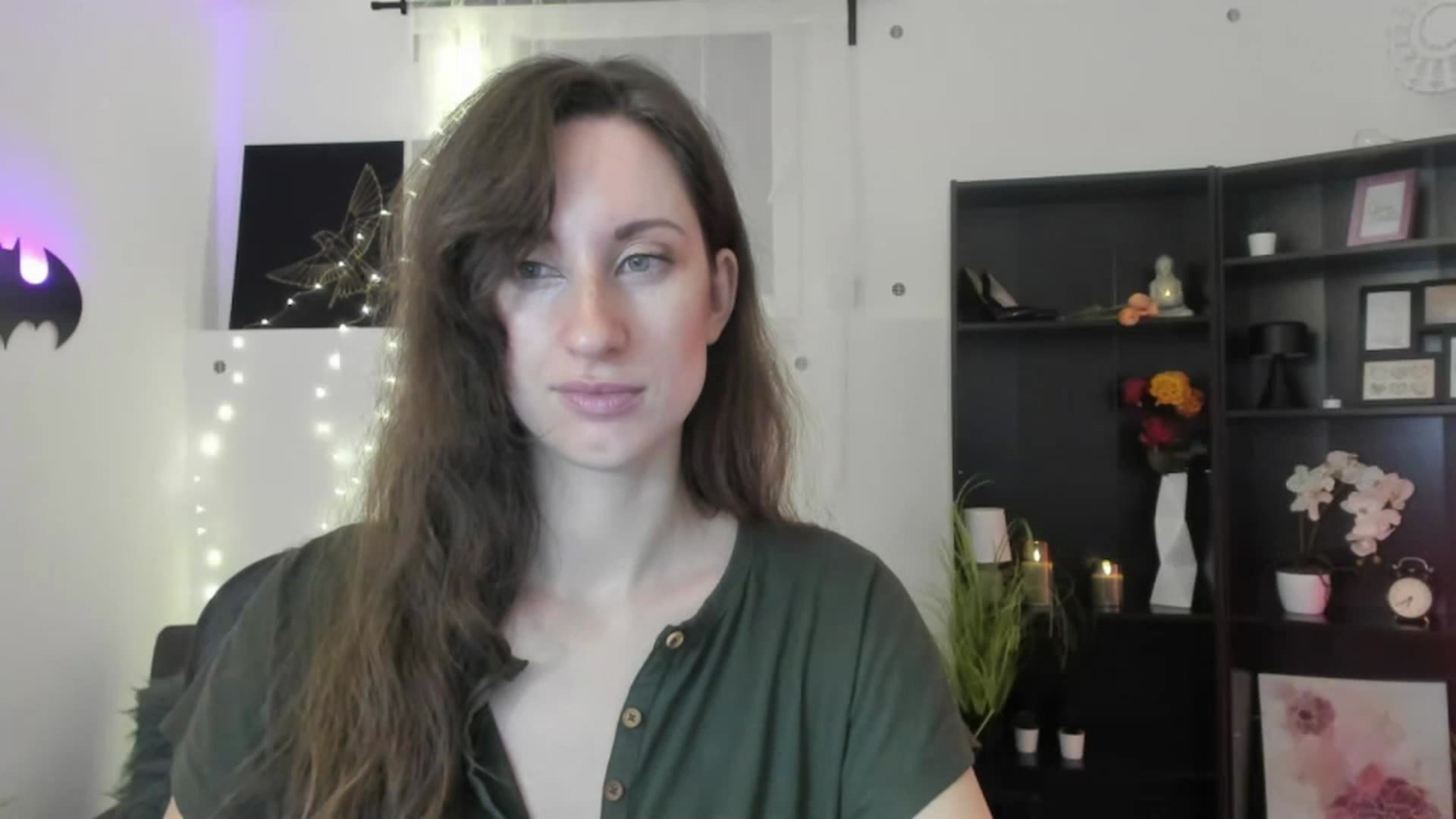 Gallery image thumbnail from RomiRain18's myfreecams stream on, 11/29/2022, 13:00 image 19 of 20