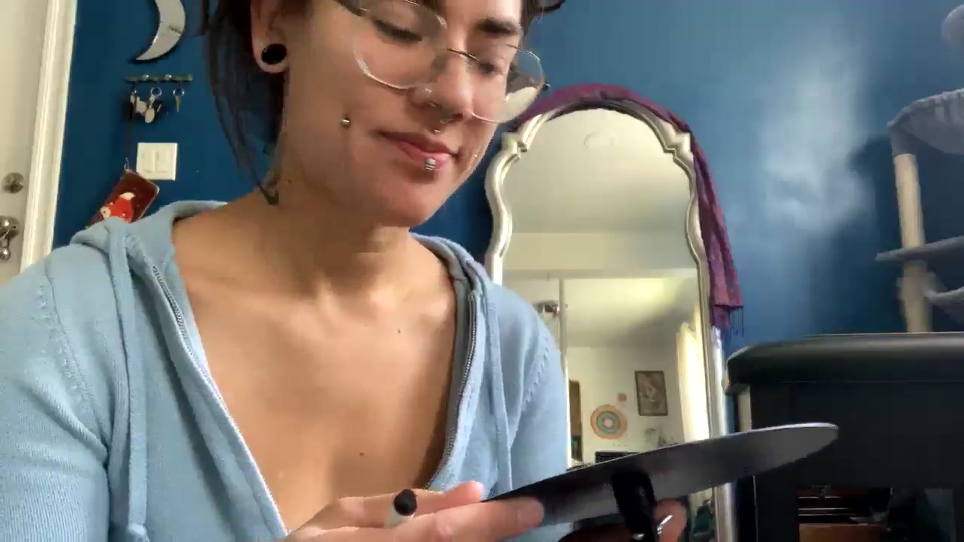 Gallery image thumbnail from Rompii94's myfreecams stream on, 11/01/2025, 21:23 image 4 of 20