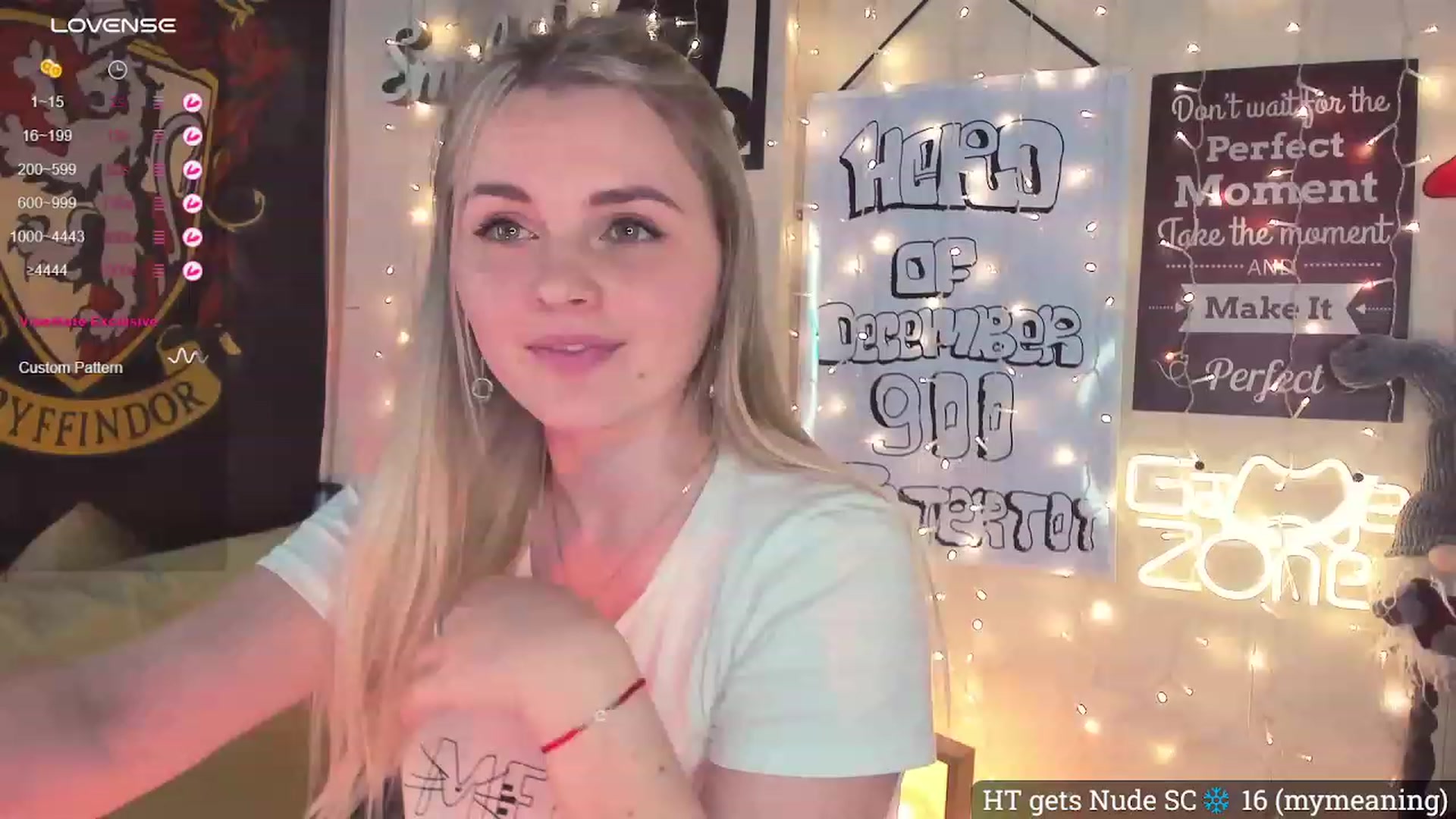 Gallery image thumbnail from Ronnie_'s myfreecams stream on, 12/05/2023, 15:07 image 14 of 20