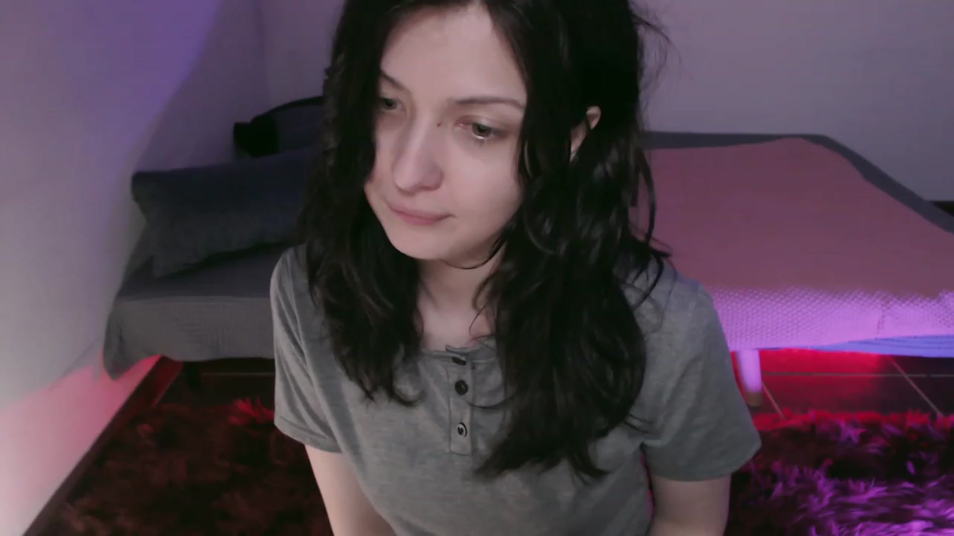Gallery image thumbnail from Roo__o__o__'s myfreecams stream on, 08/24/2023, 04:28 image 1 of 20