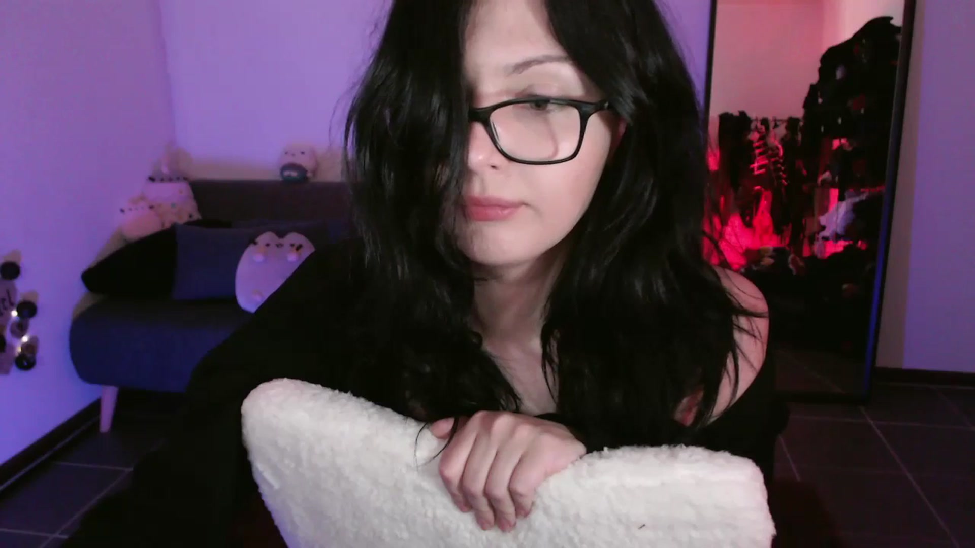 Gallery image thumbnail from RoomN6's myfreecams stream on, 12/01/2023, 01:23 image 8 of 20