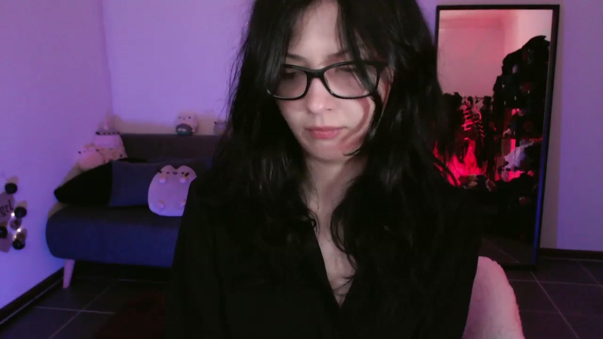 Gallery image thumbnail from RoomN6's myfreecams stream on, 12/01/2023, 01:23 image 12 of 20