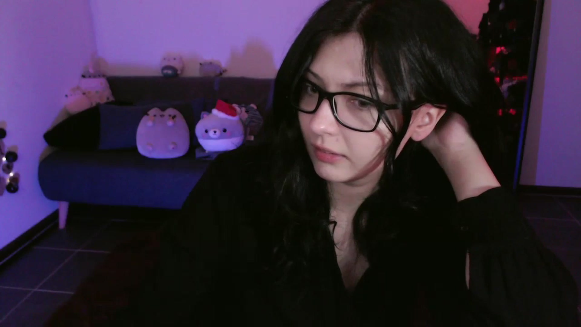 Gallery image thumbnail from RoomN6's myfreecams stream on, 12/01/2023, 03:00 image 3 of 20