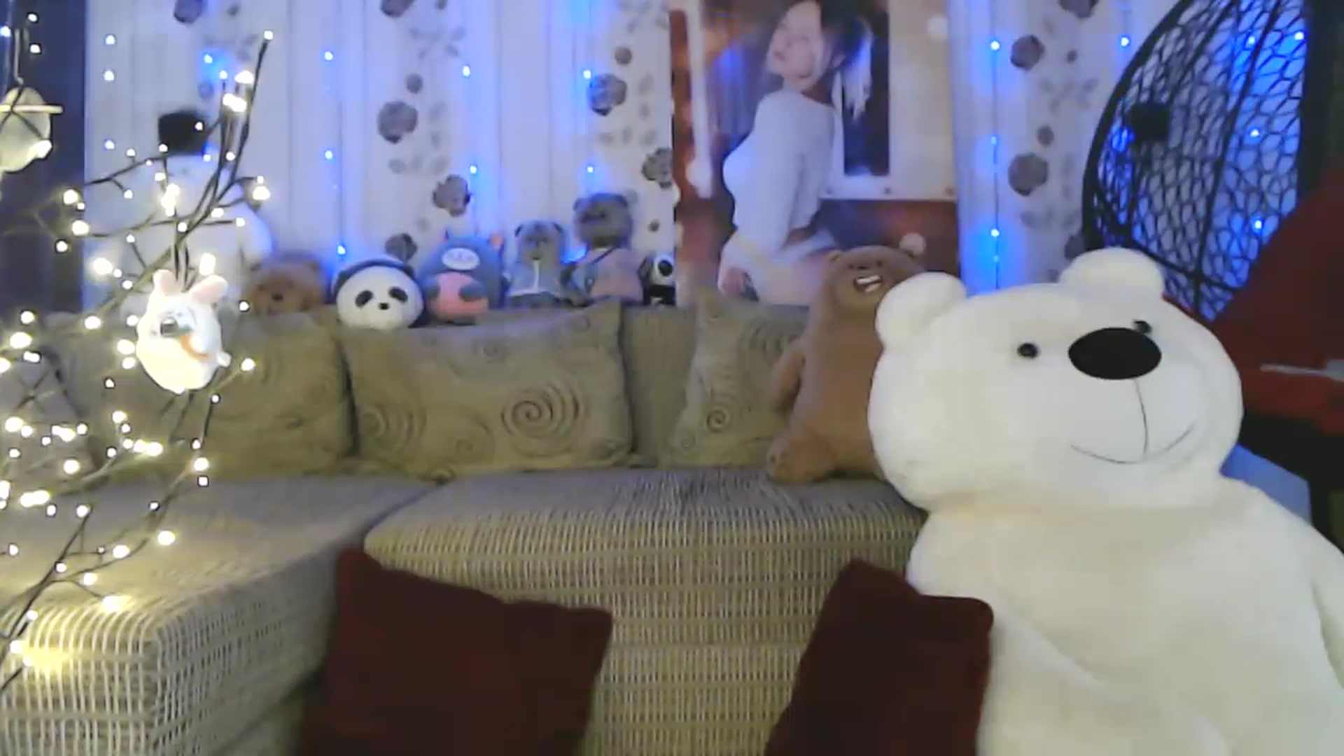 Gallery image thumbnail from RoomOfBears's myfreecams stream on, 03/26/2023, 15:37 image 13 of 20