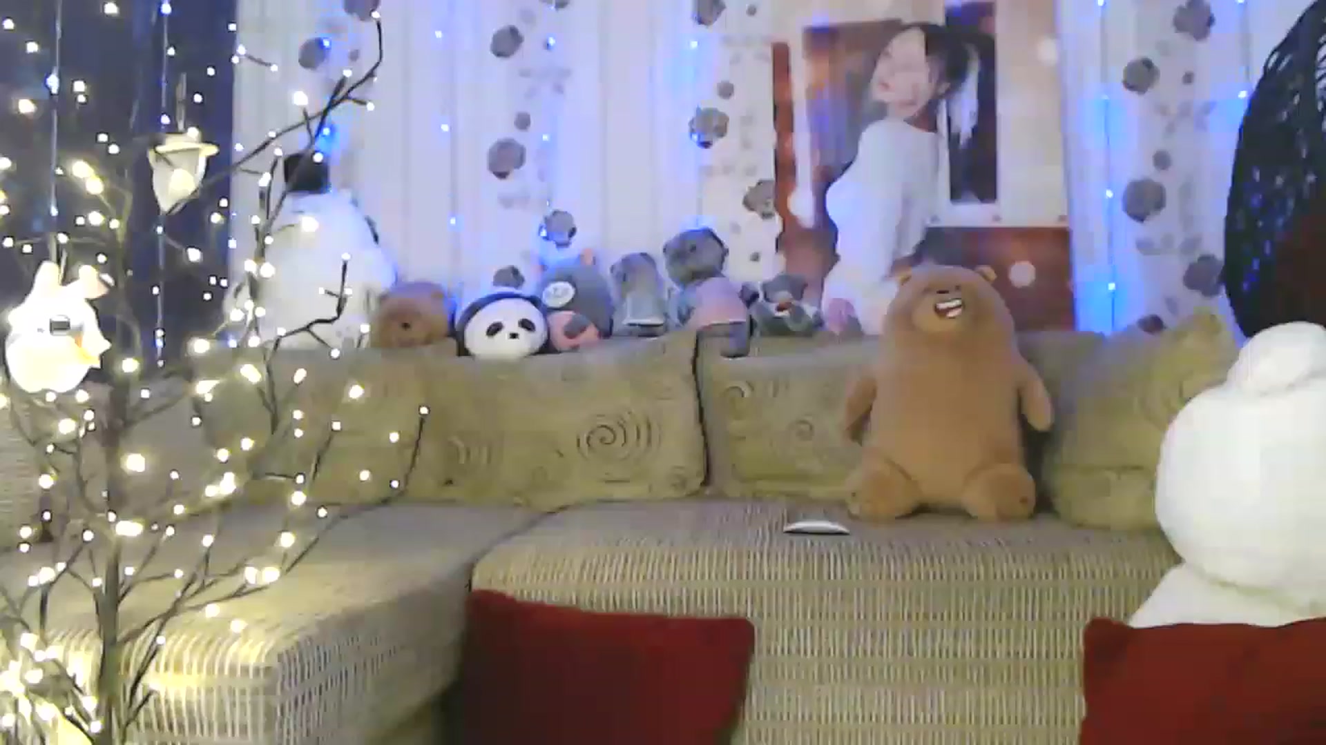 Gallery image thumbnail from RoomOfBears's myfreecams stream on, 05/14/2023, 15:48 image 17 of 20