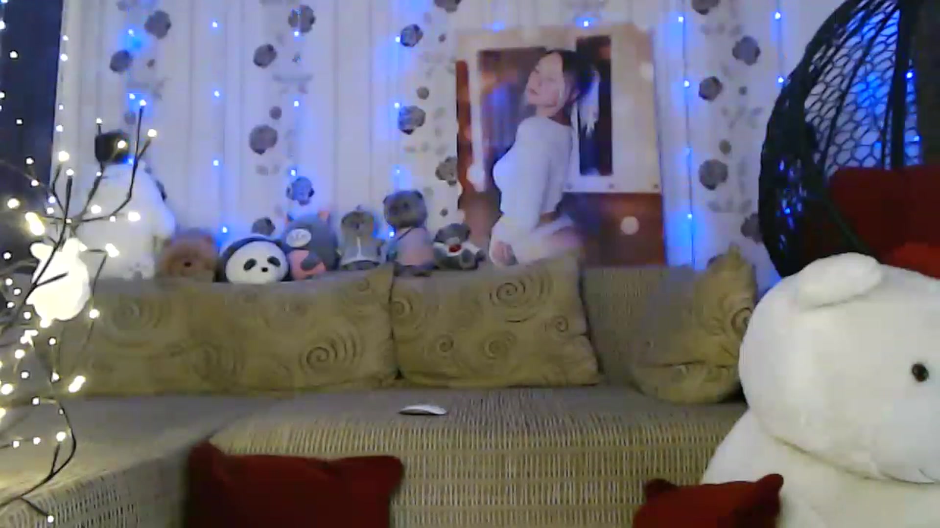 Gallery image thumbnail from RoomOfBears's myfreecams stream on, 05/23/2023, 17:38 image 7 of 20