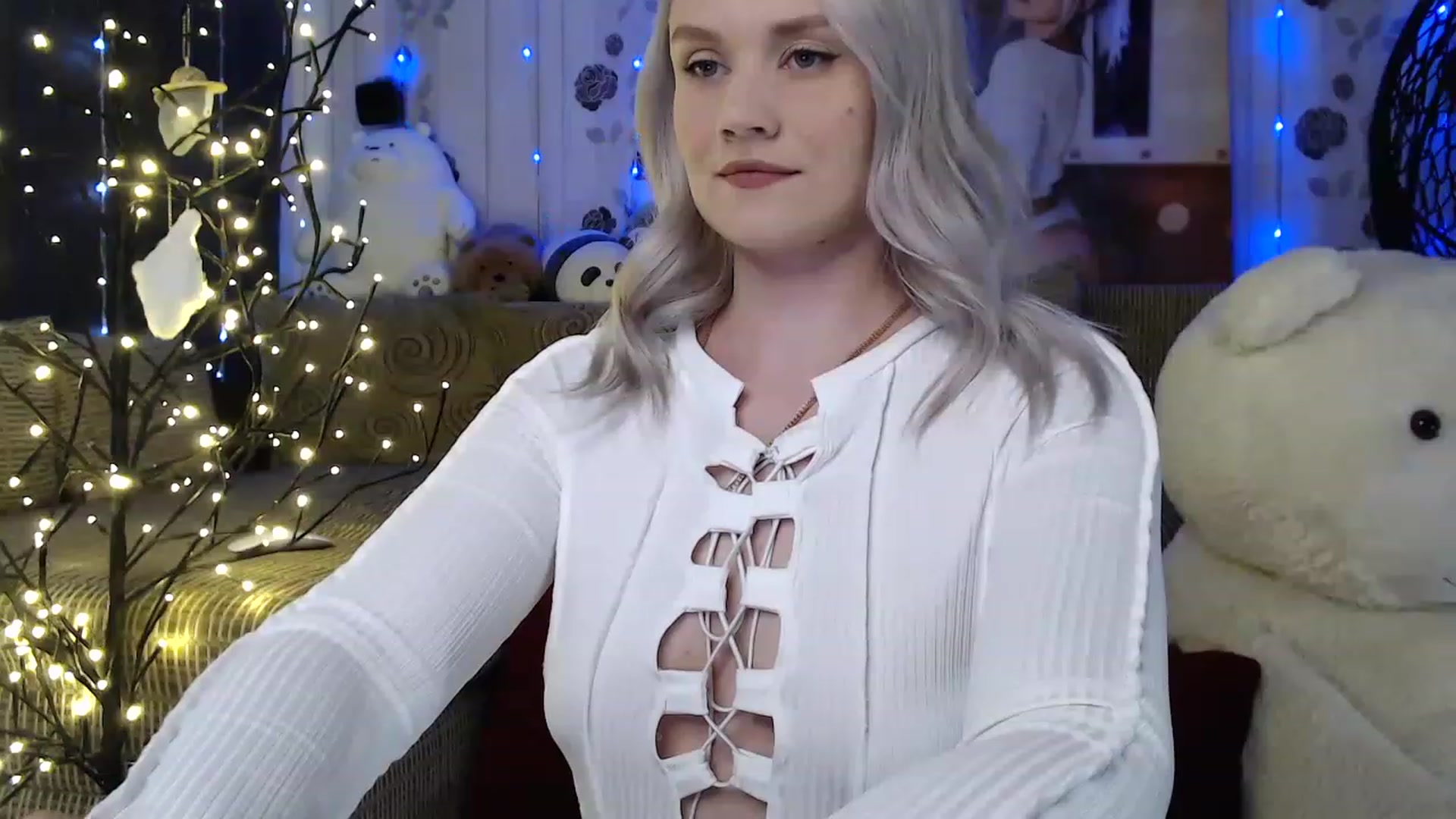Gallery image thumbnail from RoomOfBears's myfreecams stream on, 05/31/2023, 15:51 image 2 of 20