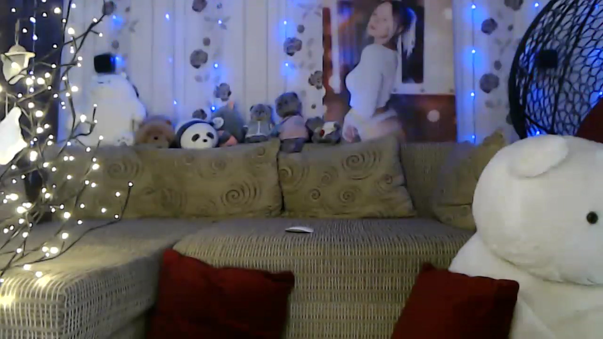 Gallery image thumbnail from RoomOfBears's myfreecams stream on, 05/31/2023, 17:11 image 11 of 20