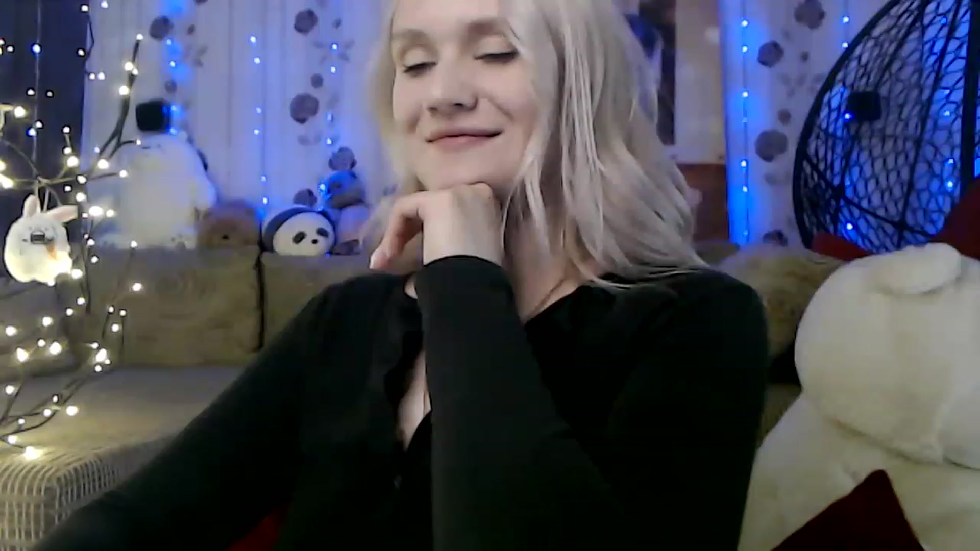 Gallery image thumbnail from RoomOfBears's myfreecams stream on, 06/10/2023, 17:08 image 19 of 20