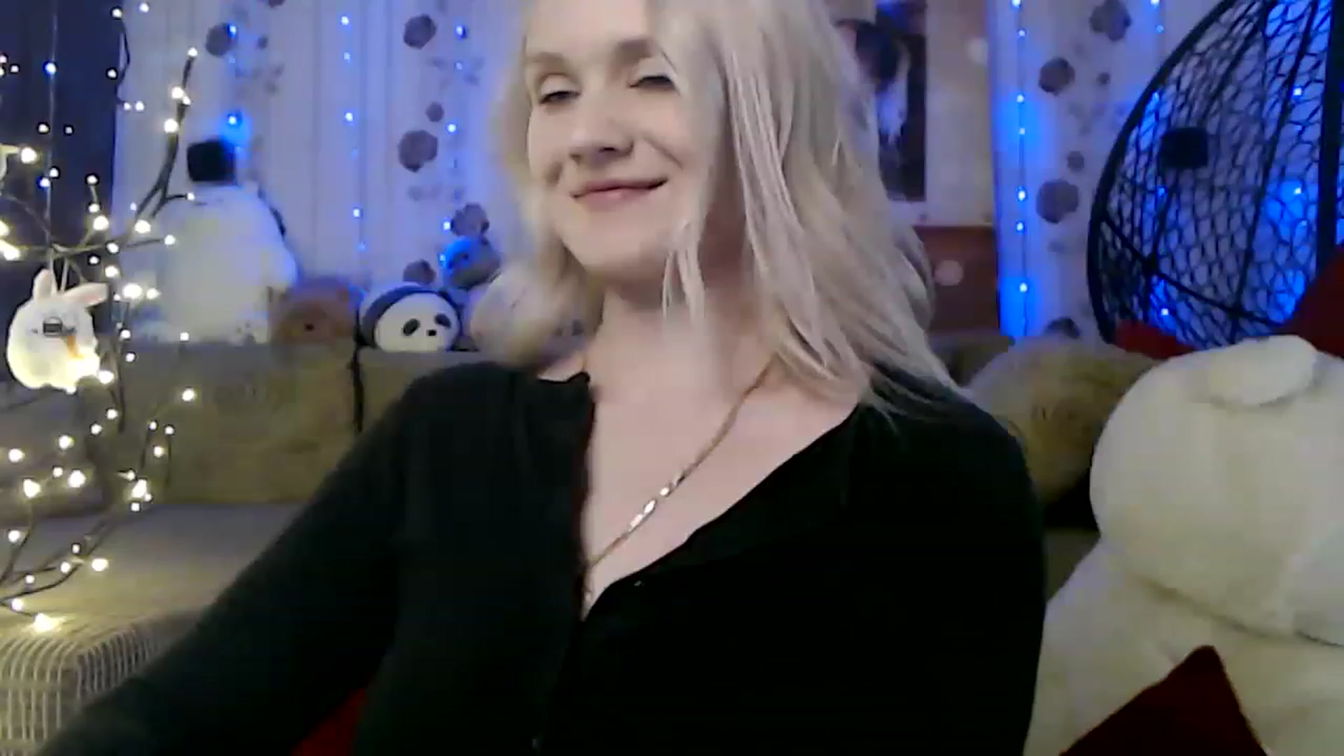 Gallery image thumbnail from RoomOfBears's myfreecams stream on, 06/10/2023, 17:08 image 20 of 20