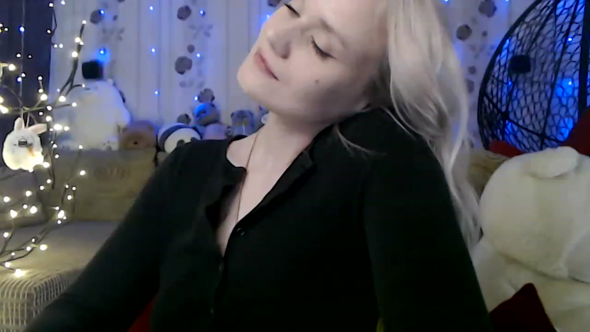 Gallery image thumbnail from RoomOfBears's myfreecams stream on, 06/10/2023, 17:08 image 17 of 20