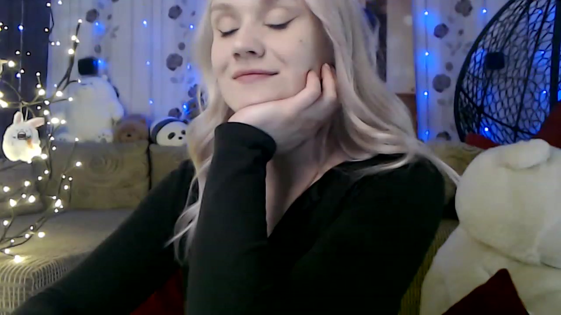 Gallery image thumbnail from RoomOfBears's myfreecams stream on, 06/10/2023, 17:08 image 15 of 20