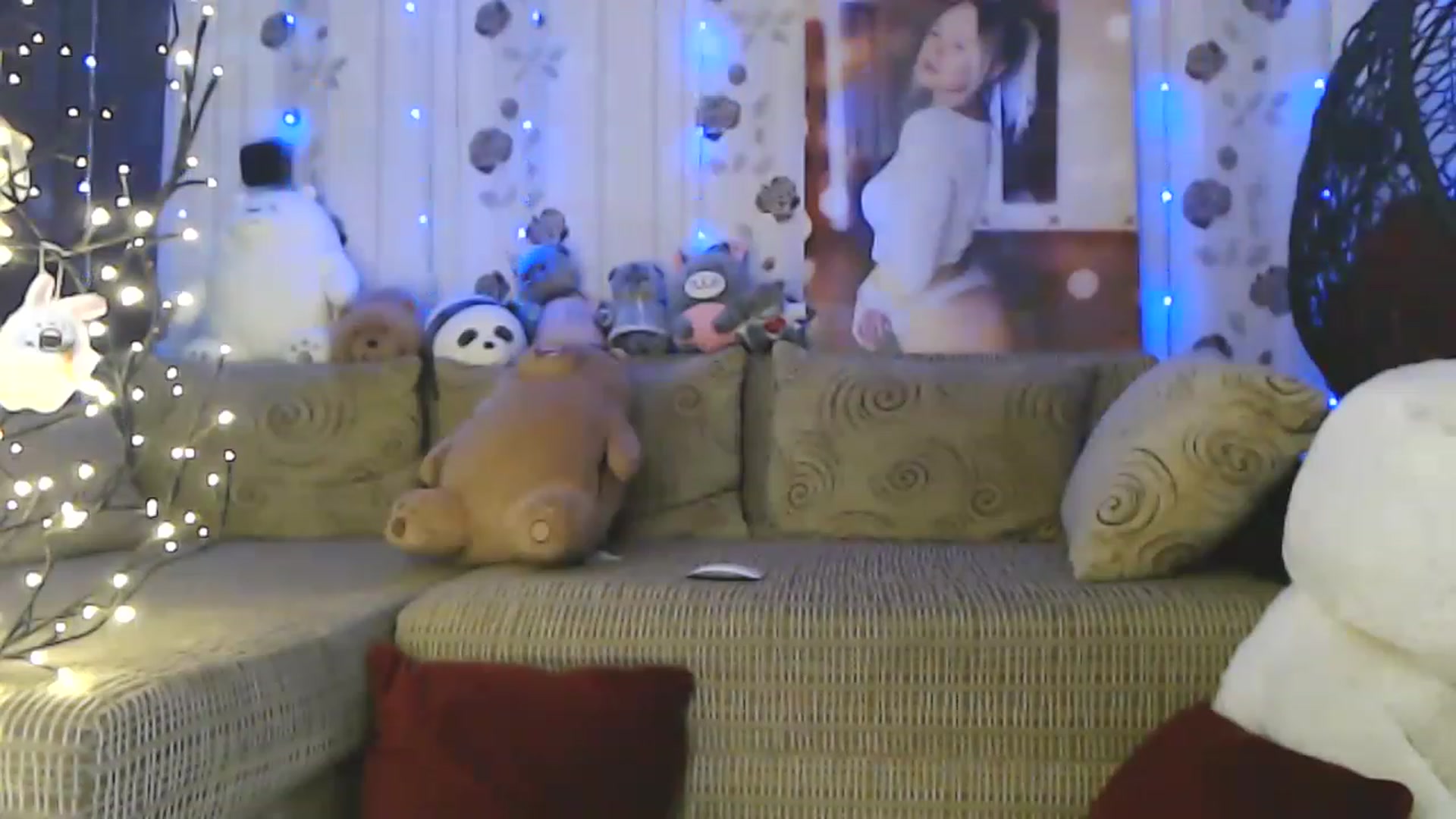Gallery image thumbnail from RoomOfBears's myfreecams stream on, 06/11/2023, 16:41 image 14 of 20