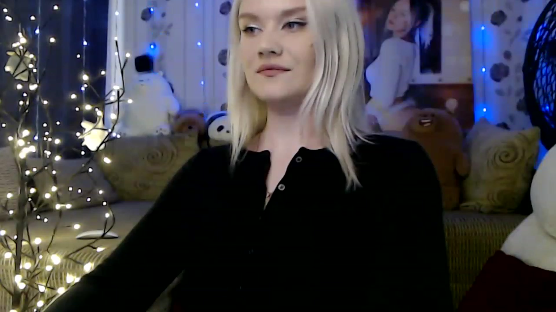 Gallery image thumbnail from RoomOfBears's myfreecams stream on, 06/24/2023, 14:12 image 20 of 20
