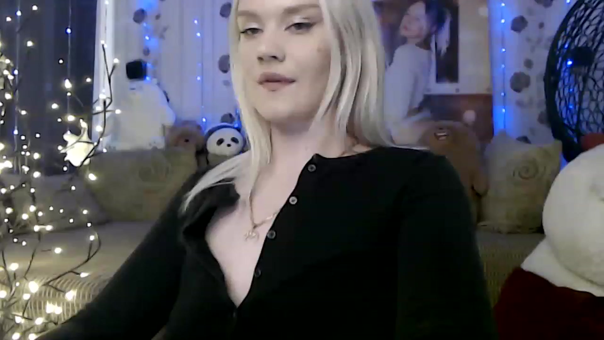 Gallery image thumbnail from RoomOfBears's myfreecams stream on, 06/24/2023, 15:13 image 13 of 20