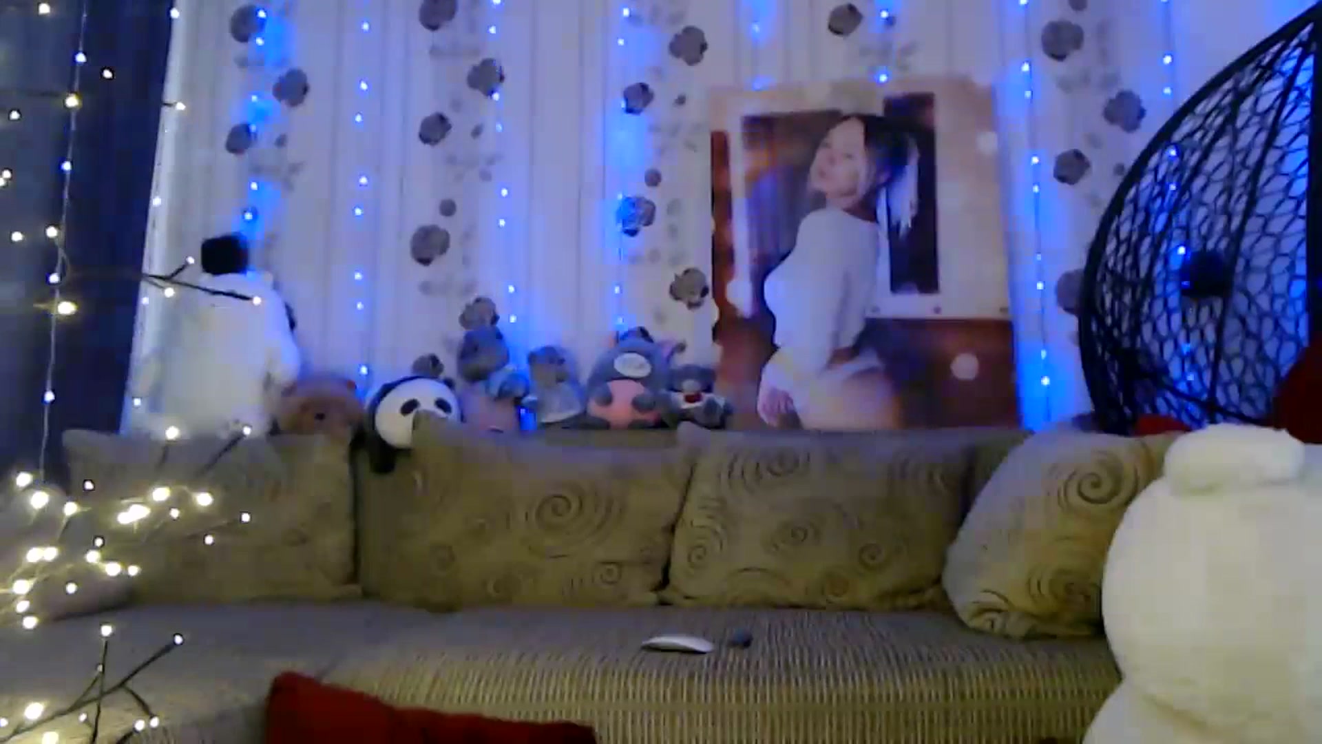 Gallery image thumbnail from RoomOfBears's myfreecams stream on, 07/06/2023, 15:49 image 3 of 20