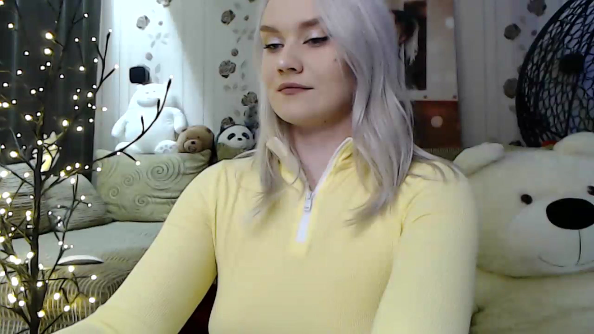 Gallery image thumbnail from RoomOfBears's myfreecams stream on, 07/09/2023, 13:36 image 1 of 20