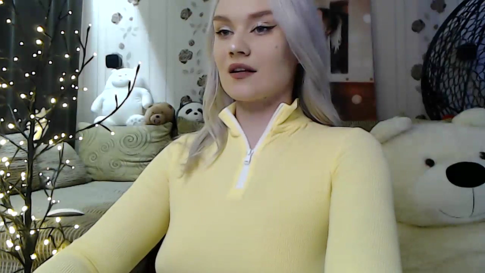 Gallery image thumbnail from RoomOfBears's myfreecams stream on, 07/09/2023, 13:36 image 3 of 20
