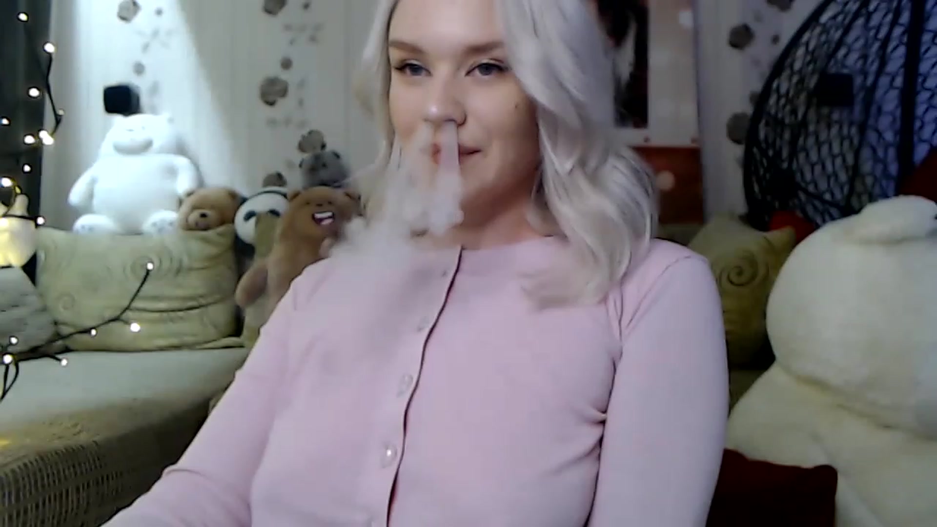 Gallery image thumbnail from RoomOfBears's myfreecams stream on, 07/11/2023, 17:51 image 12 of 20
