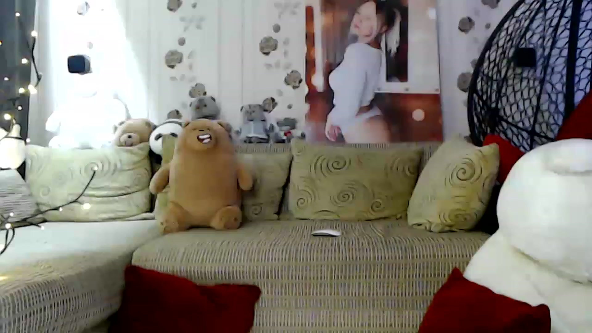 Gallery image thumbnail from RoomOfBears's myfreecams stream on, 07/11/2023, 17:51 image 17 of 20