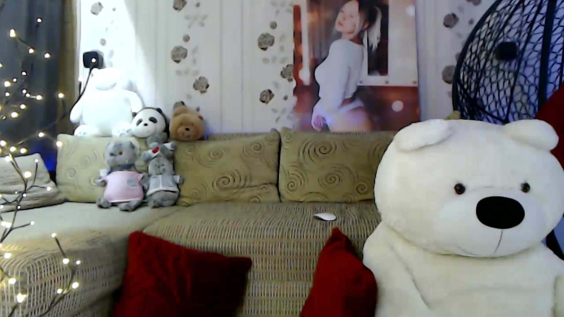 Gallery image thumbnail from RoomOfBears's myfreecams stream on, 07/16/2023, 14:09 image 17 of 20
