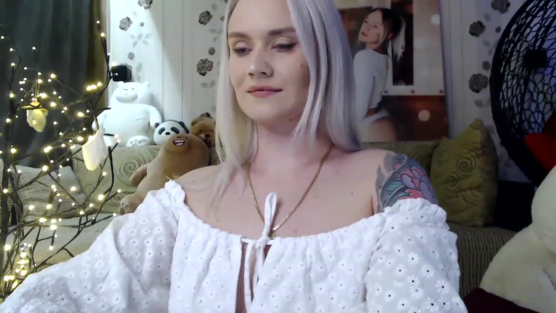 Gallery image thumbnail from RoomOfBears's myfreecams stream on, 07/30/2023, 17:03 image 2 of 20