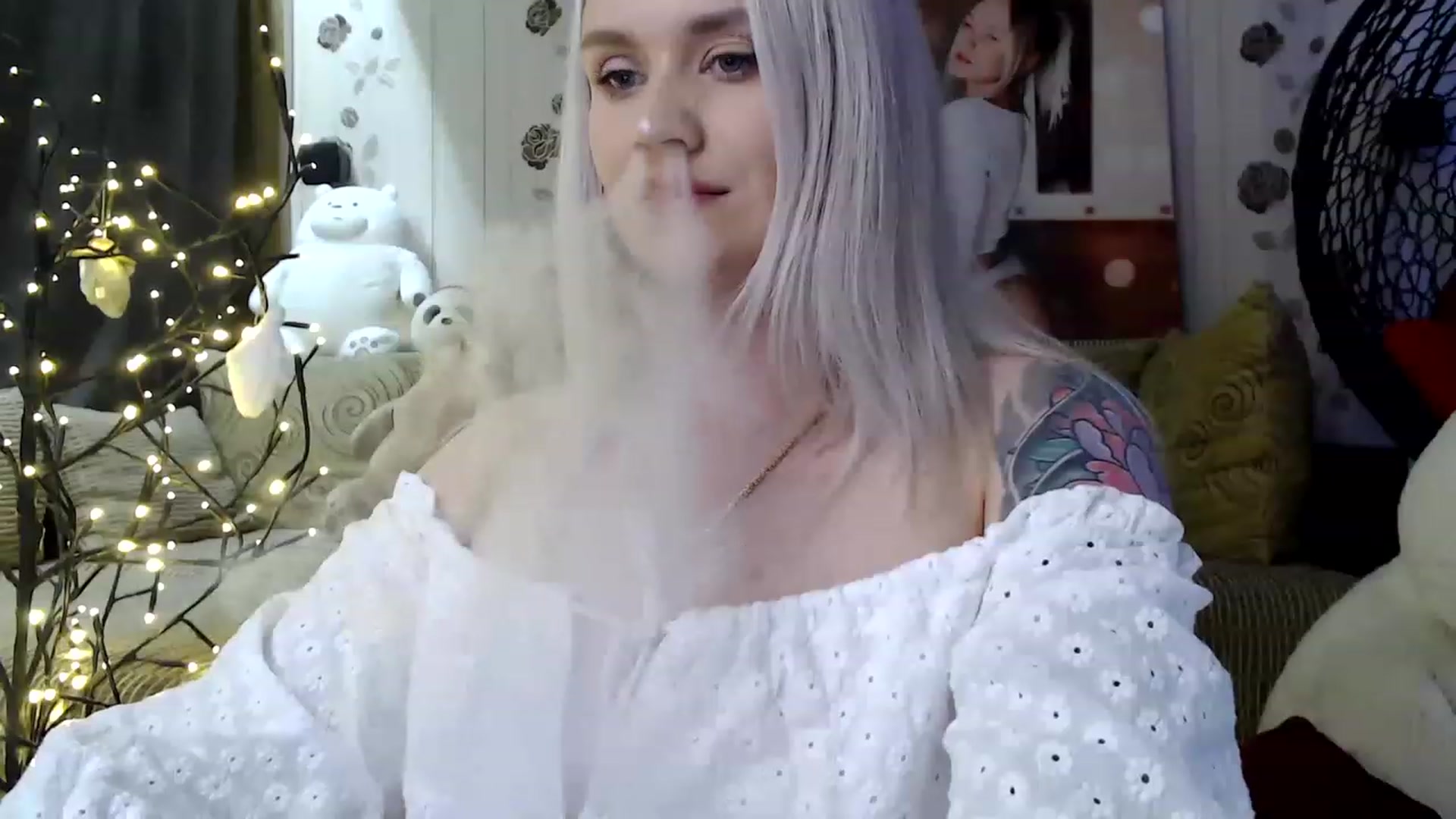 Gallery image thumbnail from RoomOfBears's myfreecams stream on, 07/30/2023, 17:03 image 18 of 20