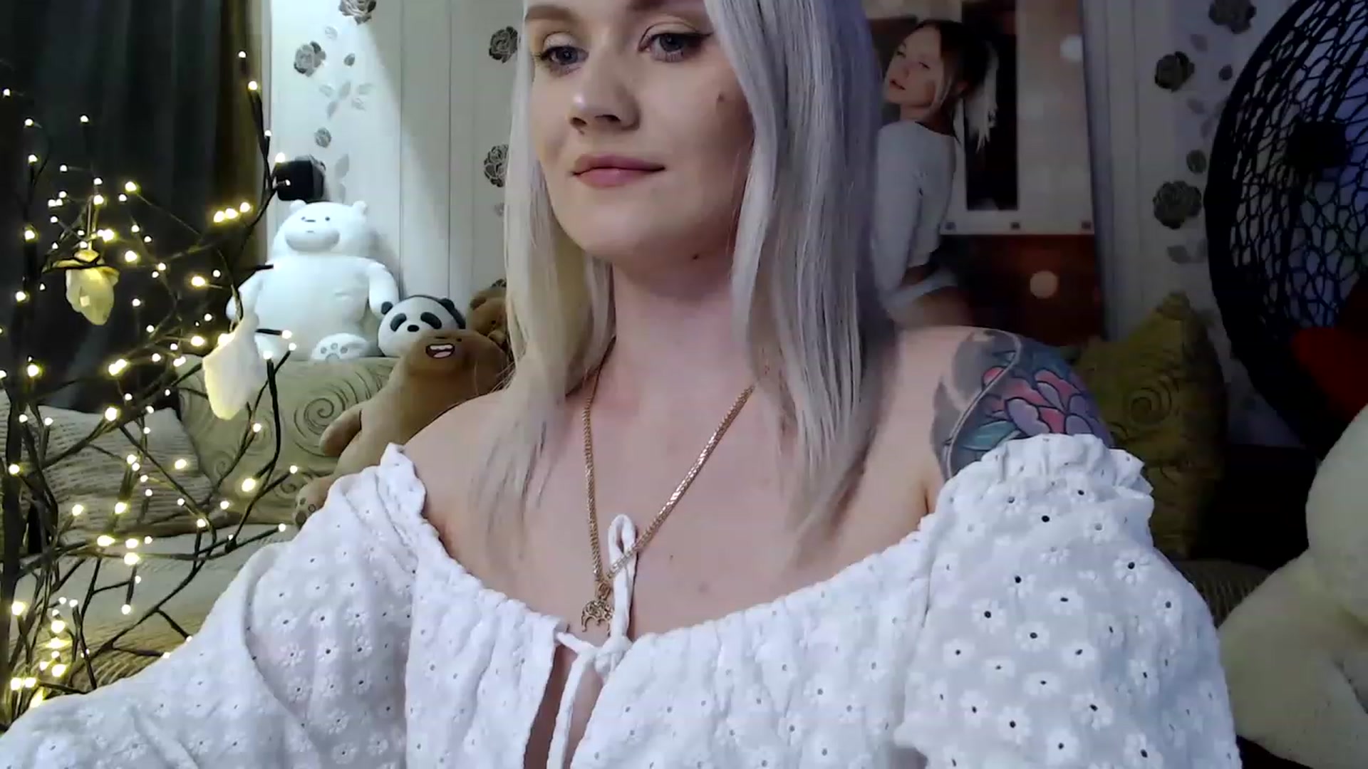 Gallery image thumbnail from RoomOfBears's myfreecams stream on, 07/30/2023, 17:03 image 8 of 20