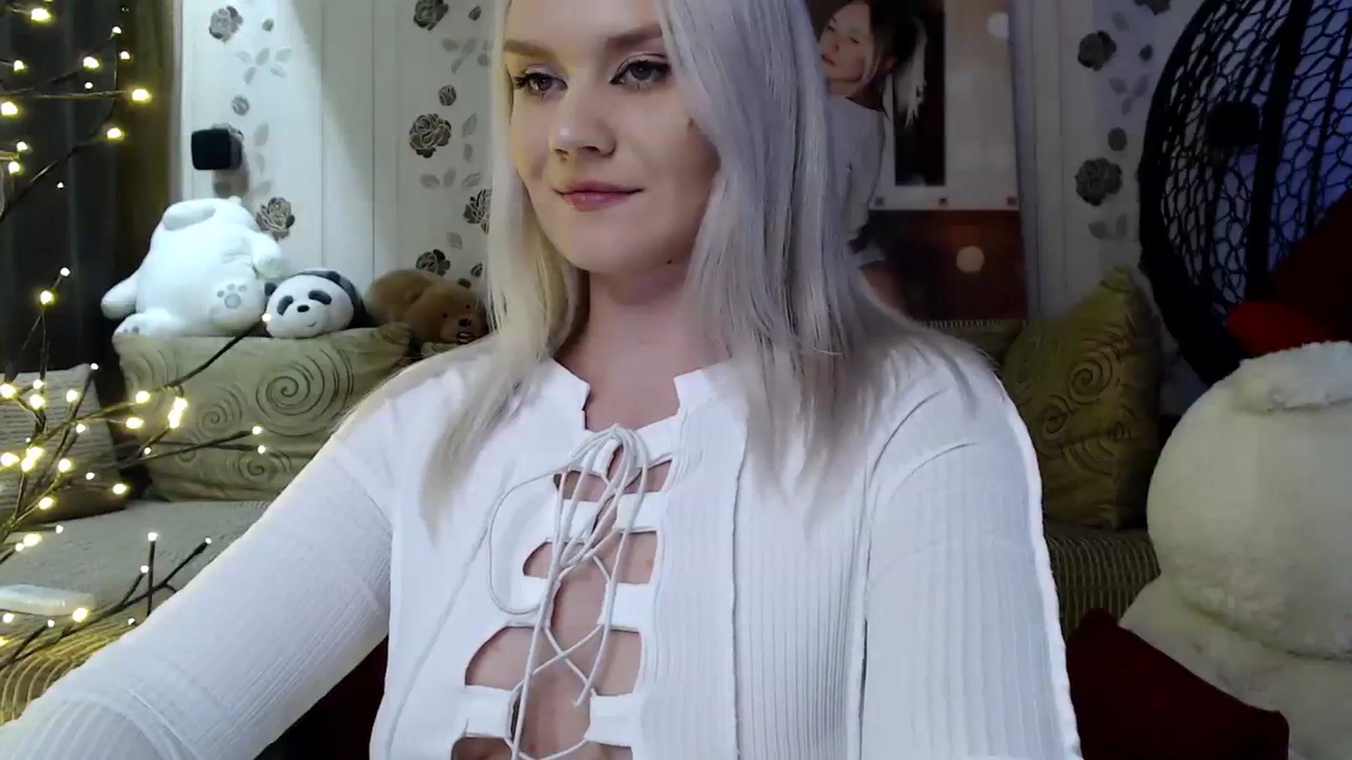 Gallery image thumbnail from RoomOfBears's myfreecams stream on, 08/08/2023, 17:16 image 11 of 20