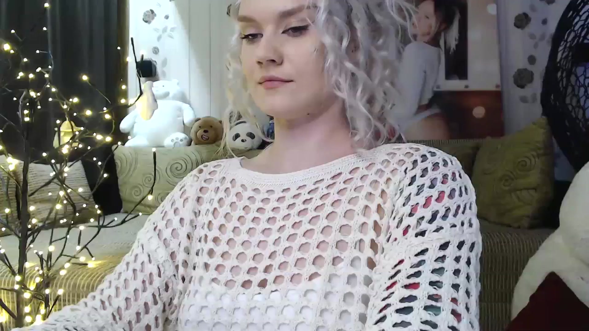 Gallery image thumbnail from RoomOfBears's myfreecams stream on, 08/22/2023, 17:43 image 19 of 20