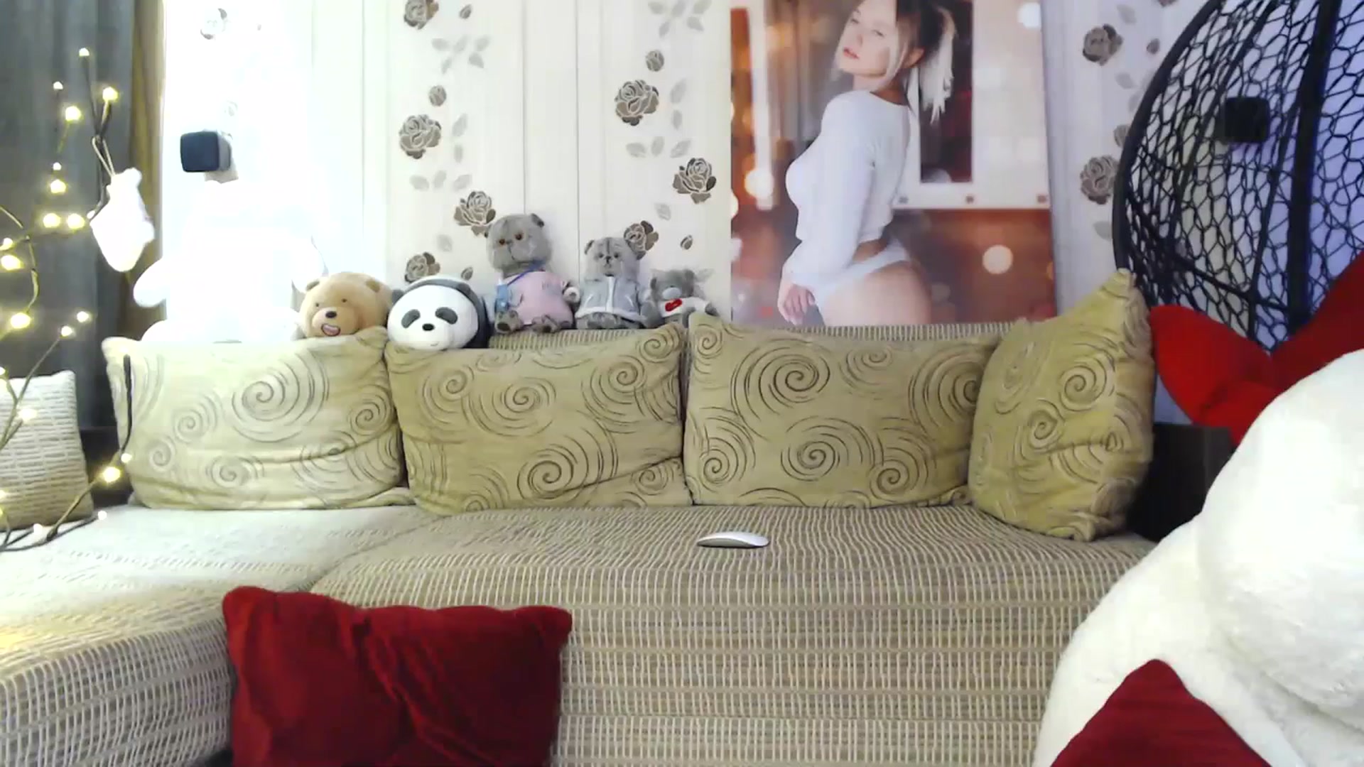 Gallery image thumbnail from RoomOfBears's myfreecams stream on, 08/23/2023, 17:17 image 13 of 20