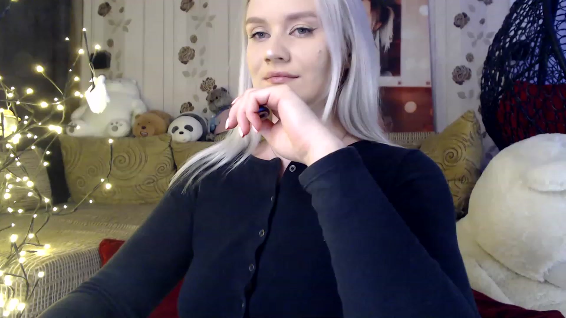 Gallery image thumbnail from RoomOfBears's myfreecams stream on, 08/26/2023, 16:02 image 3 of 20