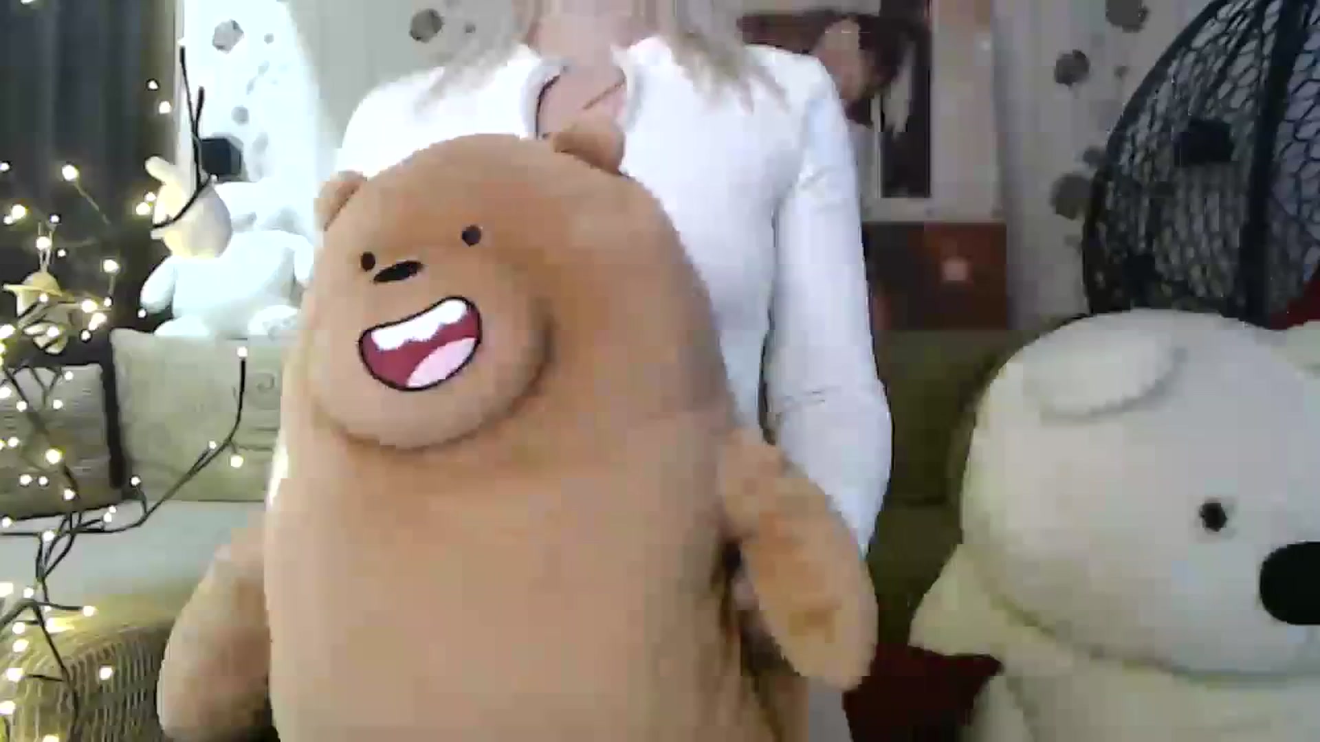 Gallery image thumbnail from RoomOfBears's myfreecams stream on, 09/05/2023, 17:40 image 4 of 20