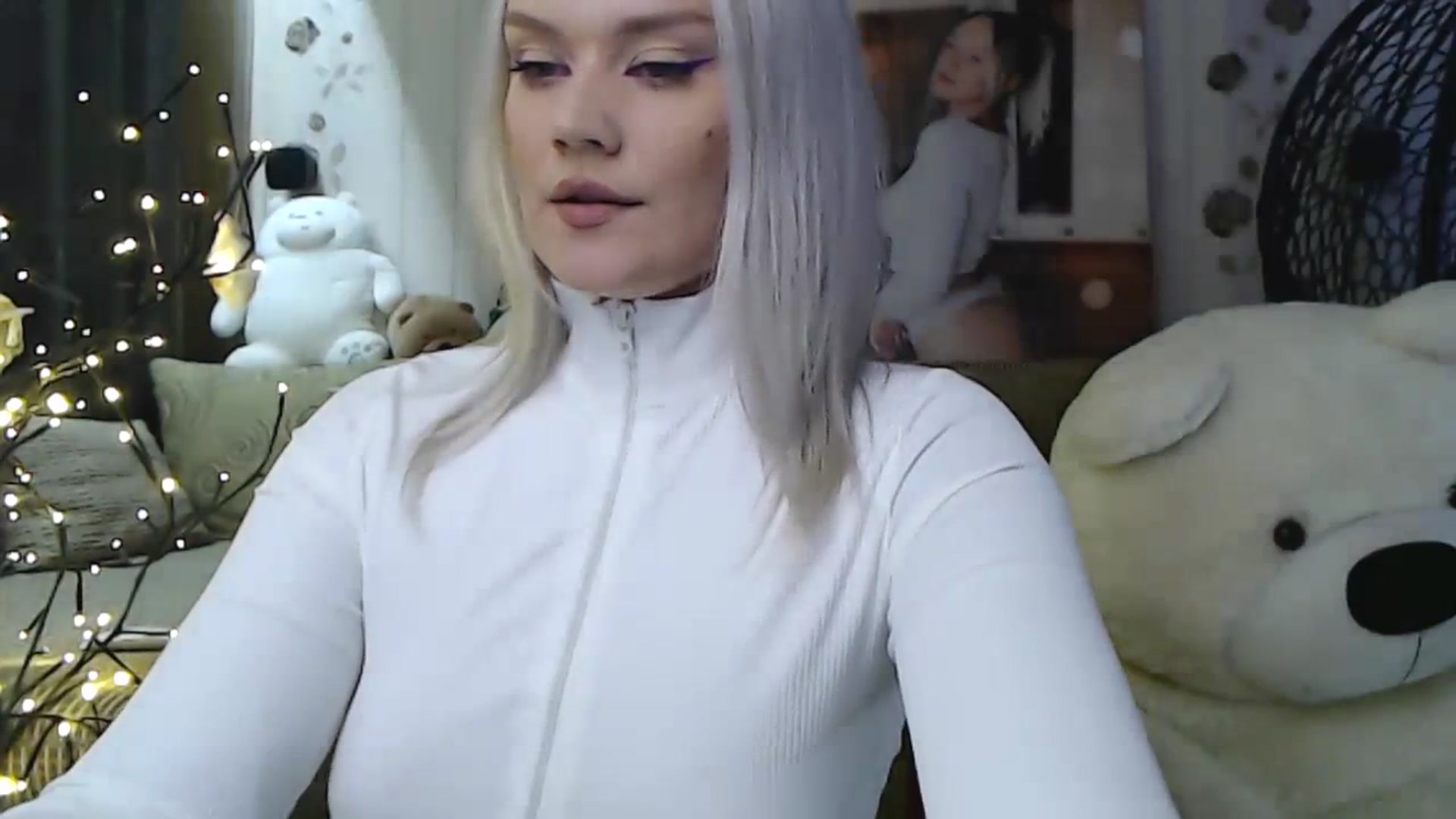 Gallery image thumbnail from RoomOfBears's myfreecams stream on, 09/23/2023, 15:16 image 15 of 20