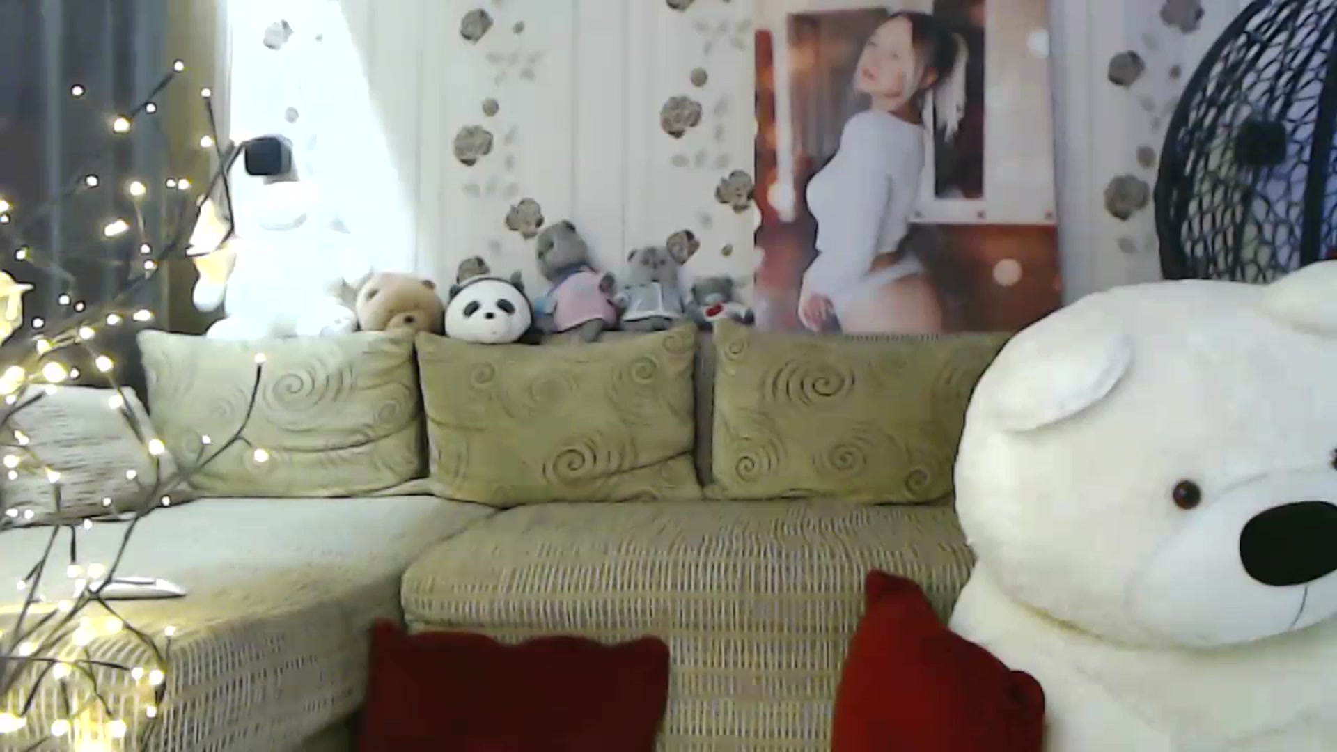 Gallery image thumbnail from RoomOfBears's myfreecams stream on, 09/23/2023, 15:16 image 14 of 20