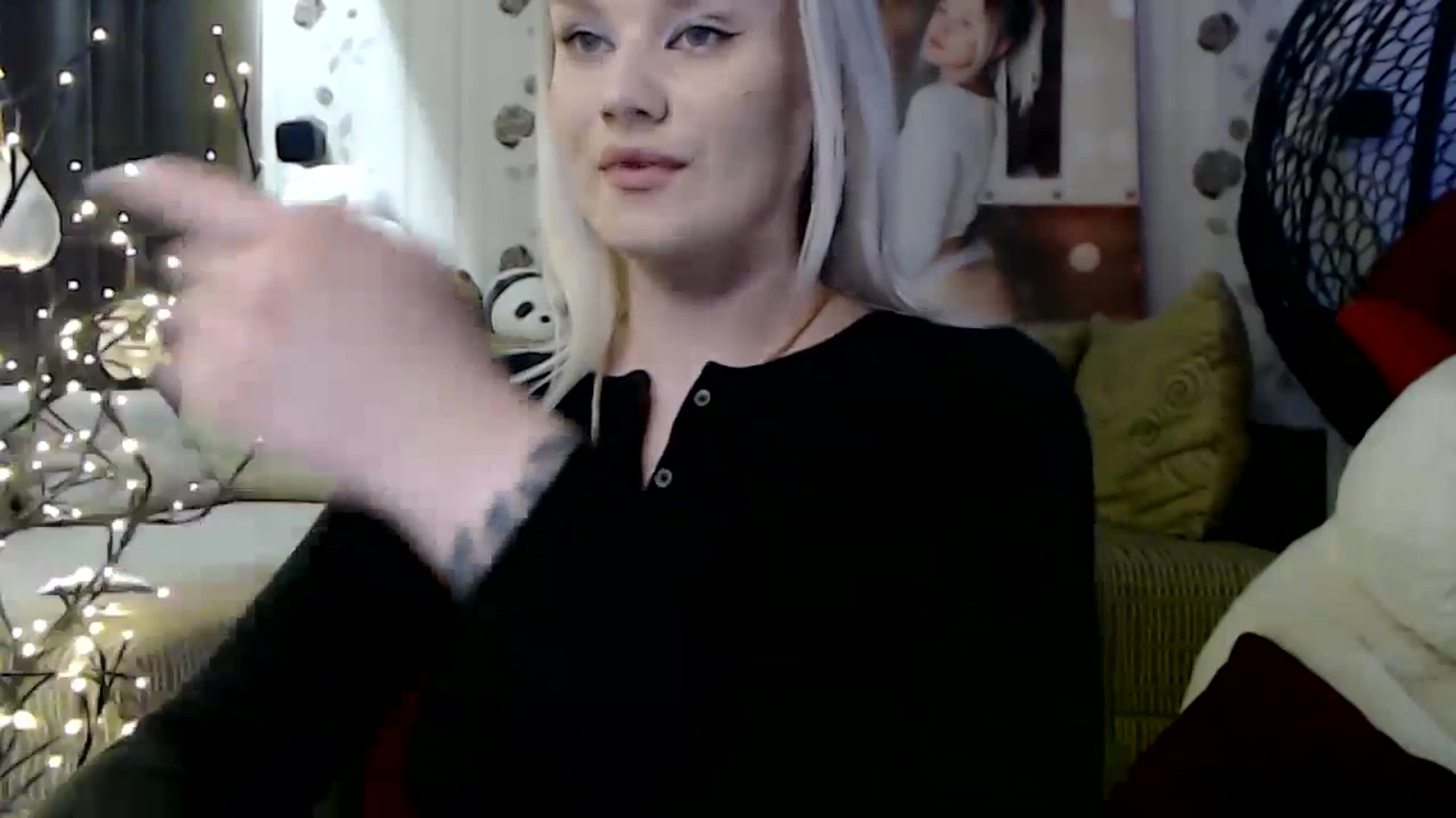 Gallery image thumbnail from RoomOfBears's myfreecams stream on, 10/07/2023, 16:41 image 3 of 20