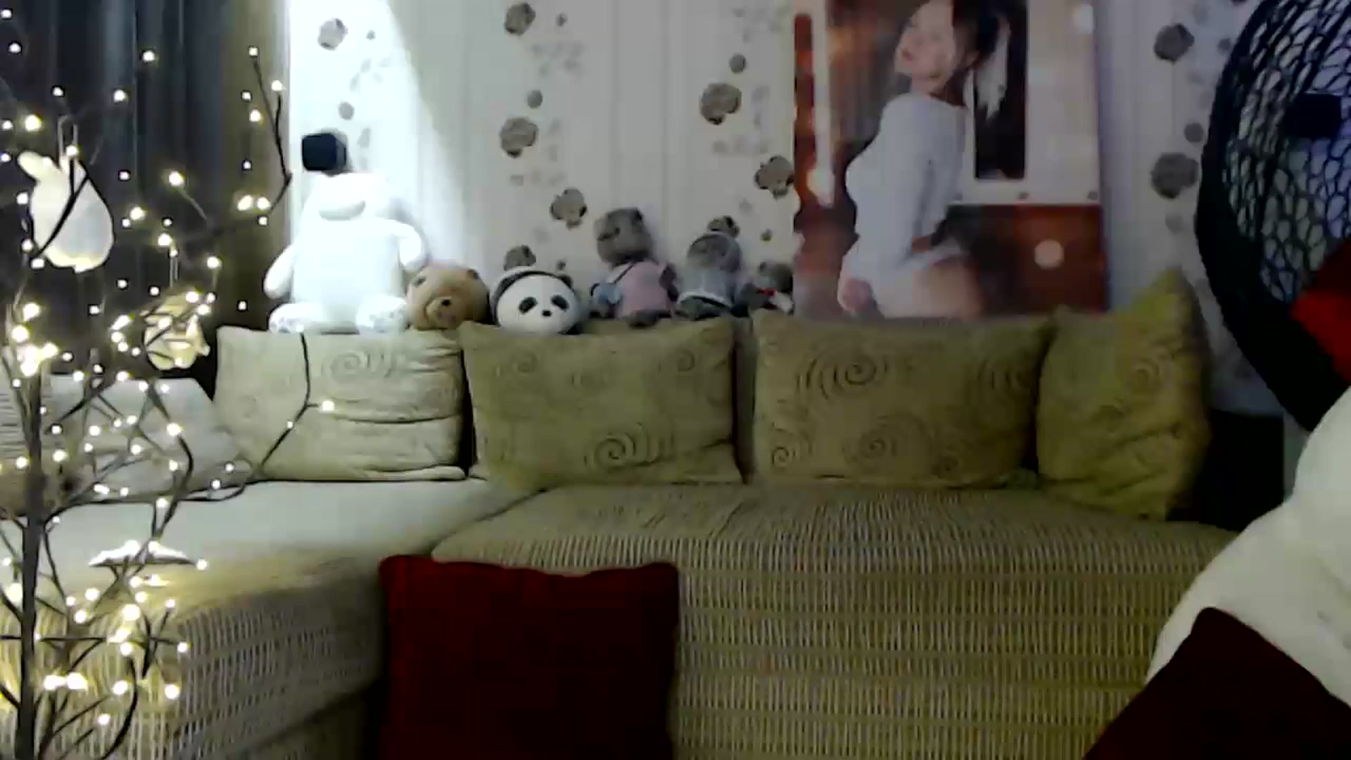 Gallery image thumbnail from RoomOfBears's myfreecams stream on, 10/07/2023, 16:41 image 18 of 20