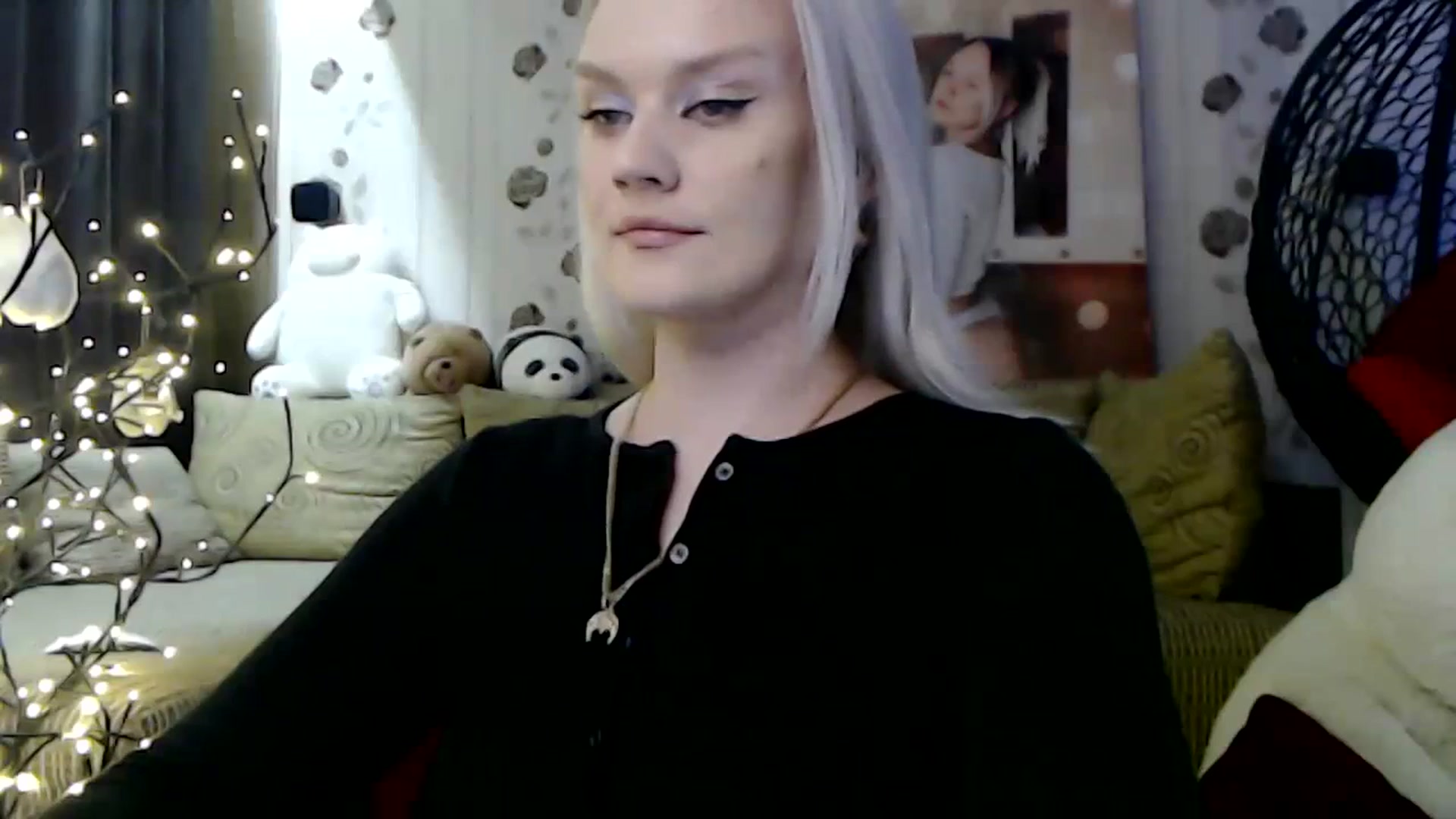 Gallery image thumbnail from RoomOfBears's myfreecams stream on, 10/07/2023, 16:41 image 9 of 20