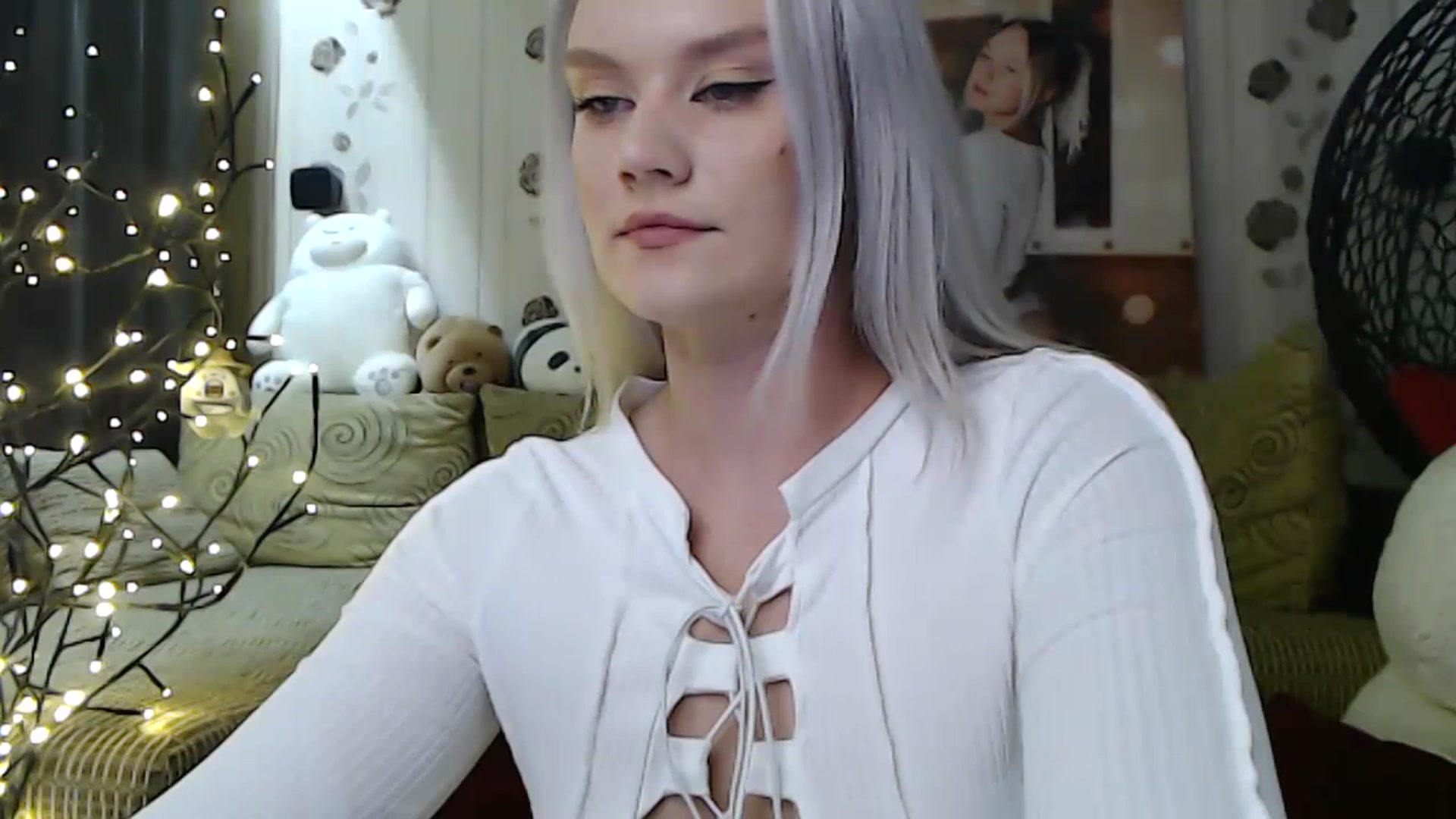 Gallery image thumbnail from RoomOfBears's myfreecams stream on, 10/10/2023, 17:16 image 16 of 20